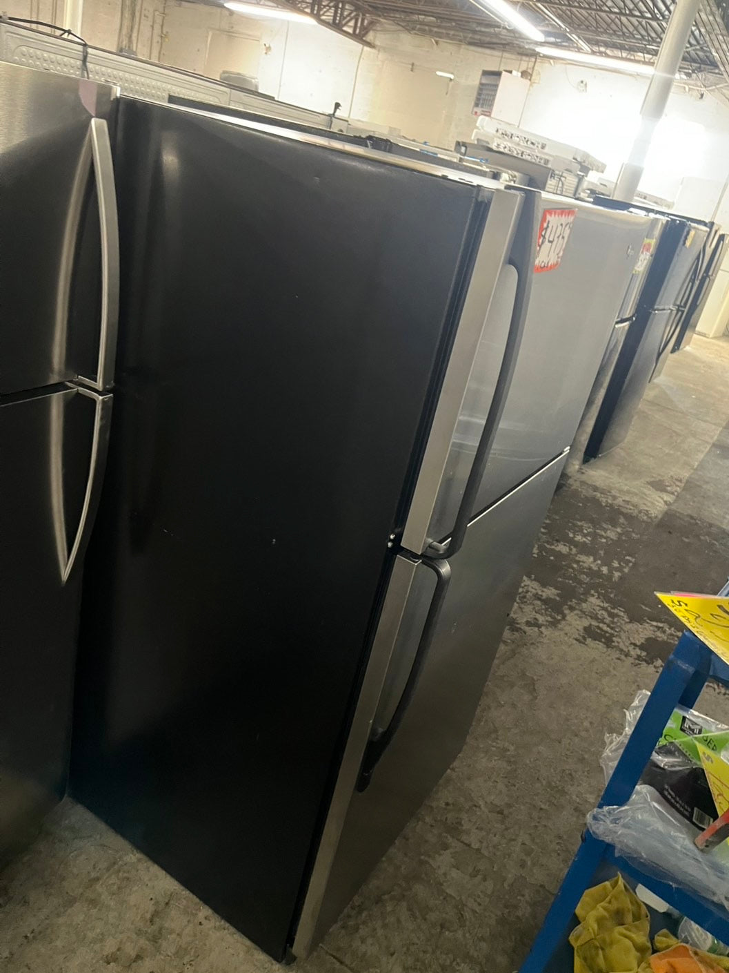 =Whirlpool  33” with Iced maker Top freezer fridge stainless steel refurbished #RFKM33