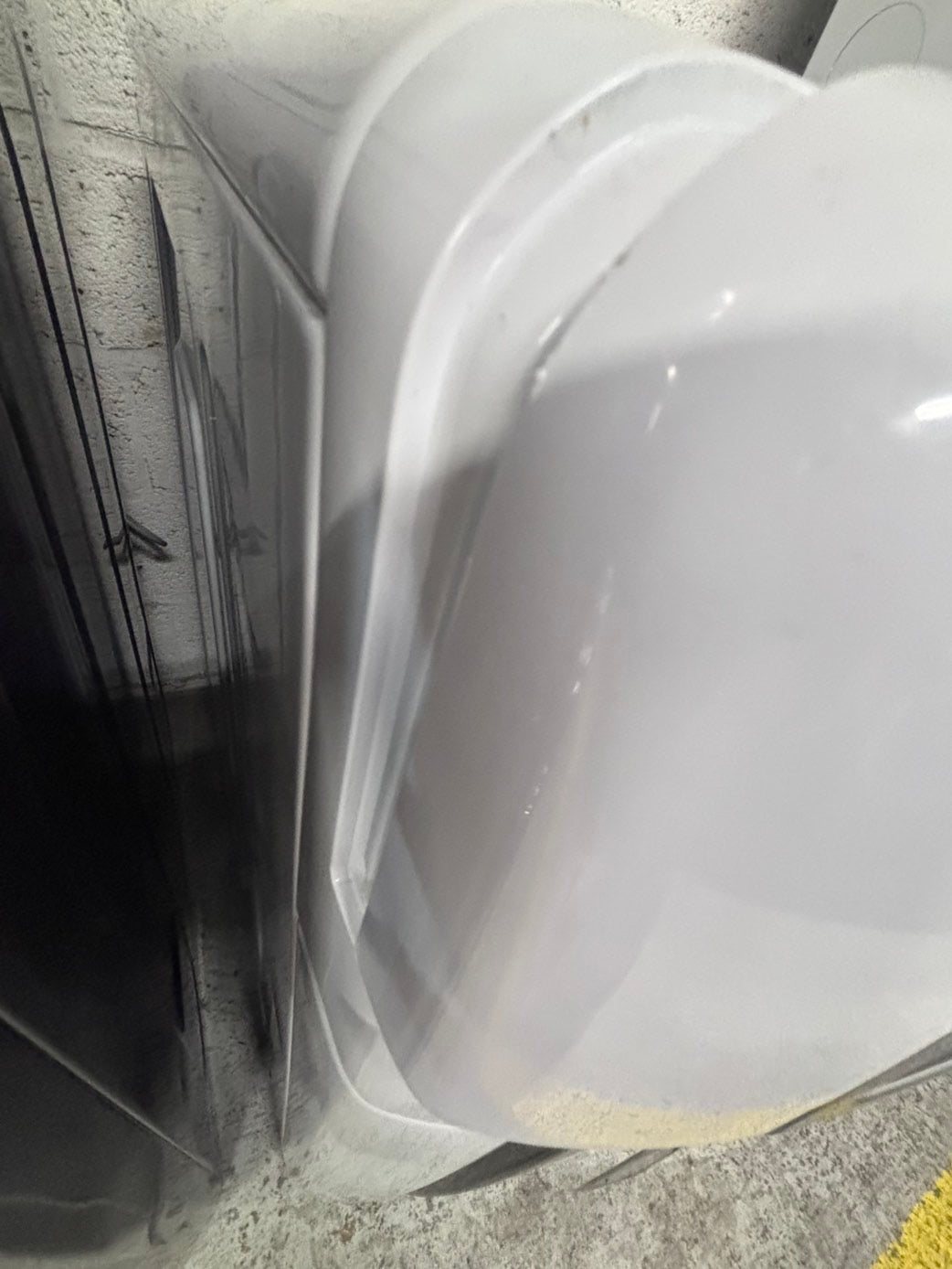 >>maytag white washer 4.5cu. ft. Large capacity, in great condition 27” stackable or side by side  used-refurbished  #FWM7746B