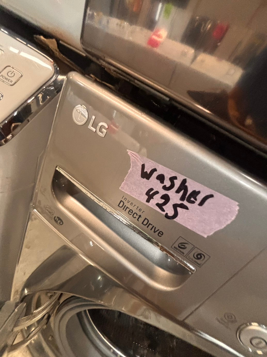 >*Used-great conditions refurbished LG steam washer 4.5cu ft & electric steam dryer 7.5 cu ft large capacity set electric 220v front load stackable or side by side - sensor dry He in silver-gray  #WXU6SET
