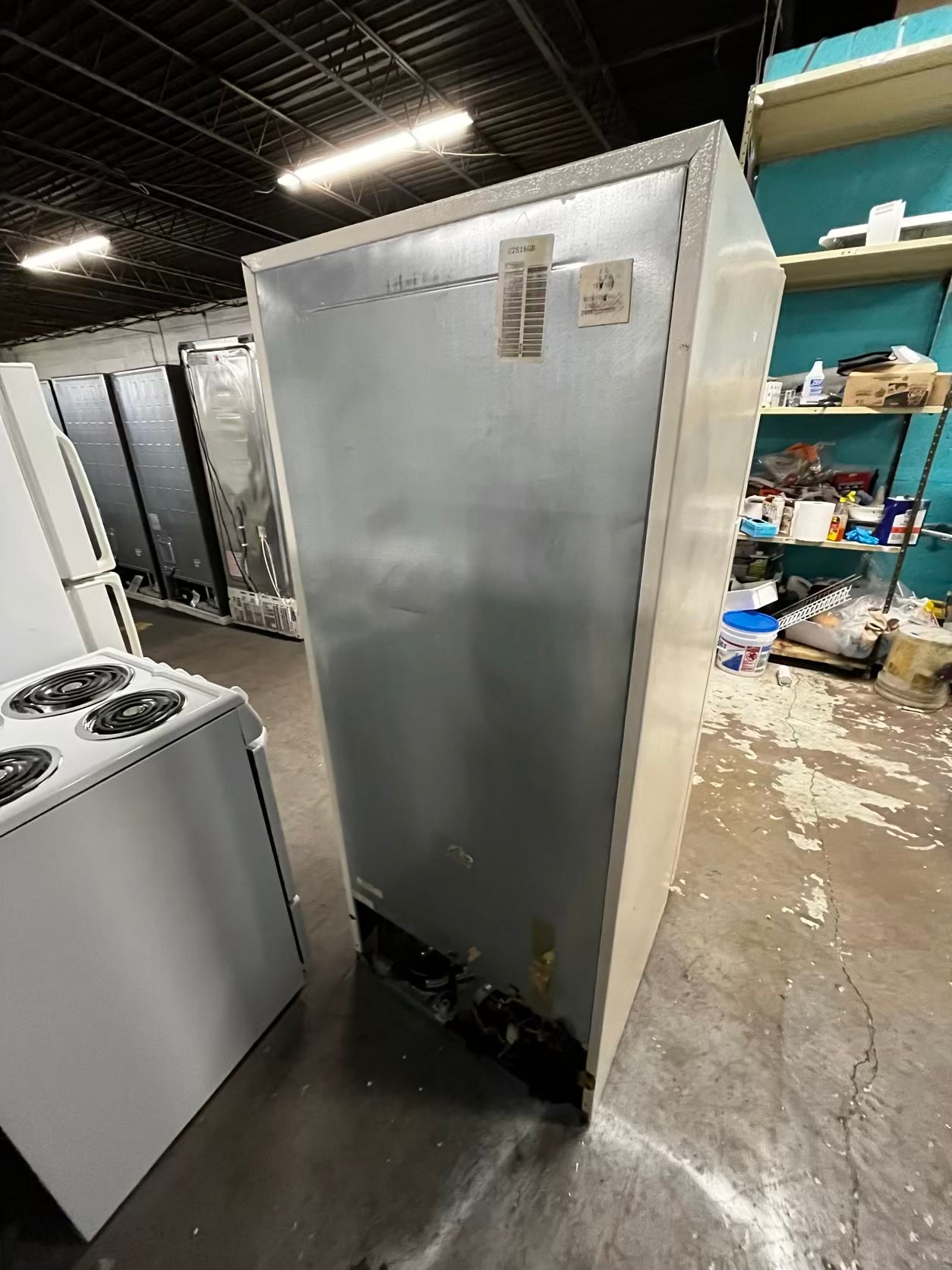 🎄Holiday Sale 🎁 GE top freezer refrigerator in off white used refurbished 28” #RF97352B