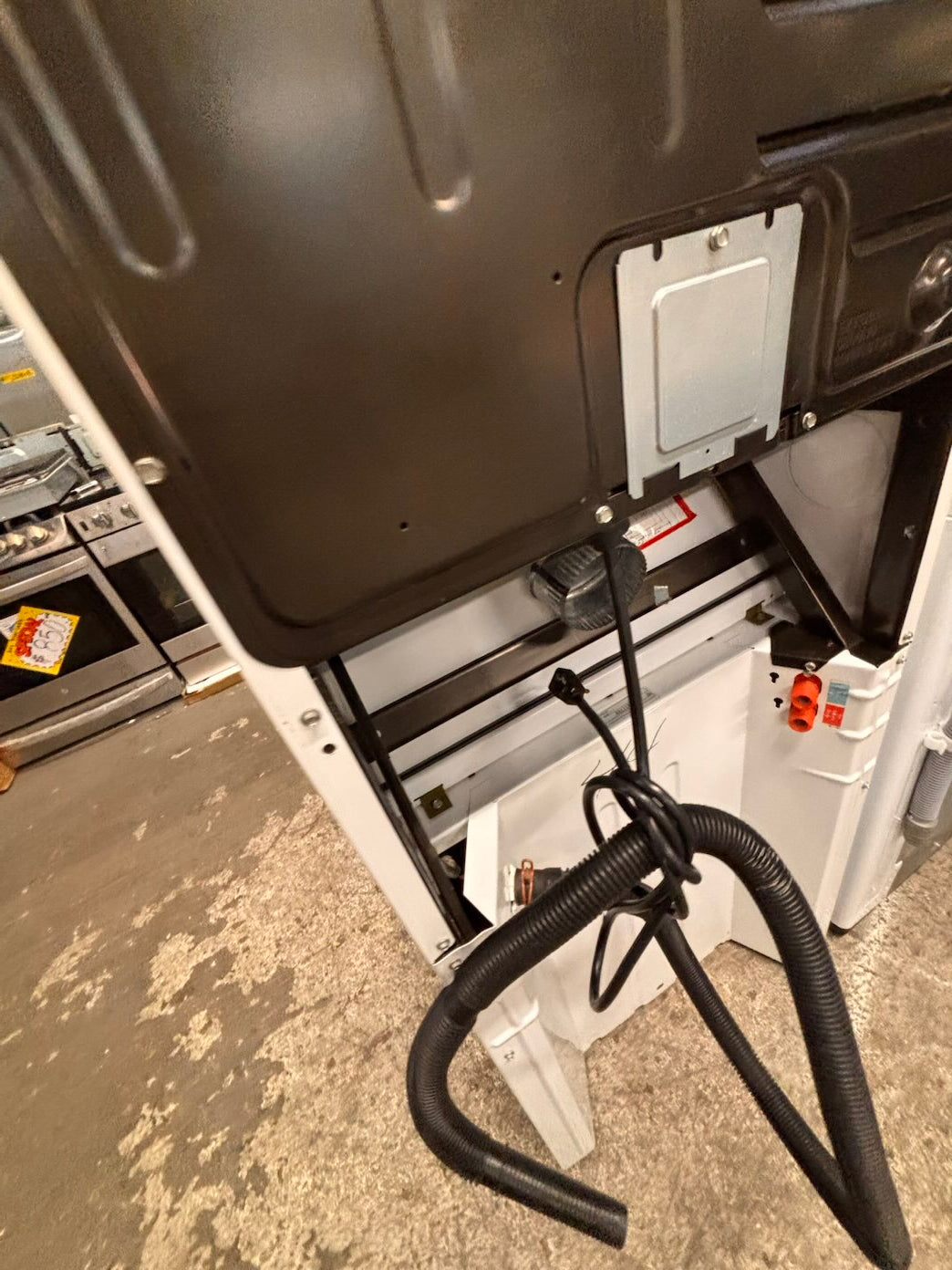 }}Kenmore regular 🔌 stacked laundry center Electric 110v washer & dryer set used -in  white 24" #LCR24PTB
