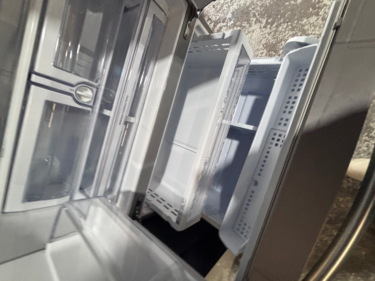 } SALE 🔥36”Samsung French doors  fridge  stainless steel ((ice maker & water doesn’t work) doesn’t affect on the others functions. #WFE15WB