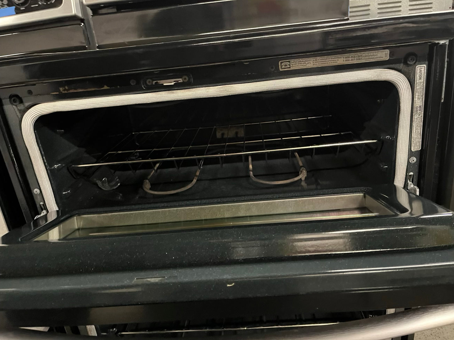 - Whirlpool glass top electric range 220v 5 burner warm zone bake broil steam clean Refurbished double oven stainless steel 30" #ER327HB