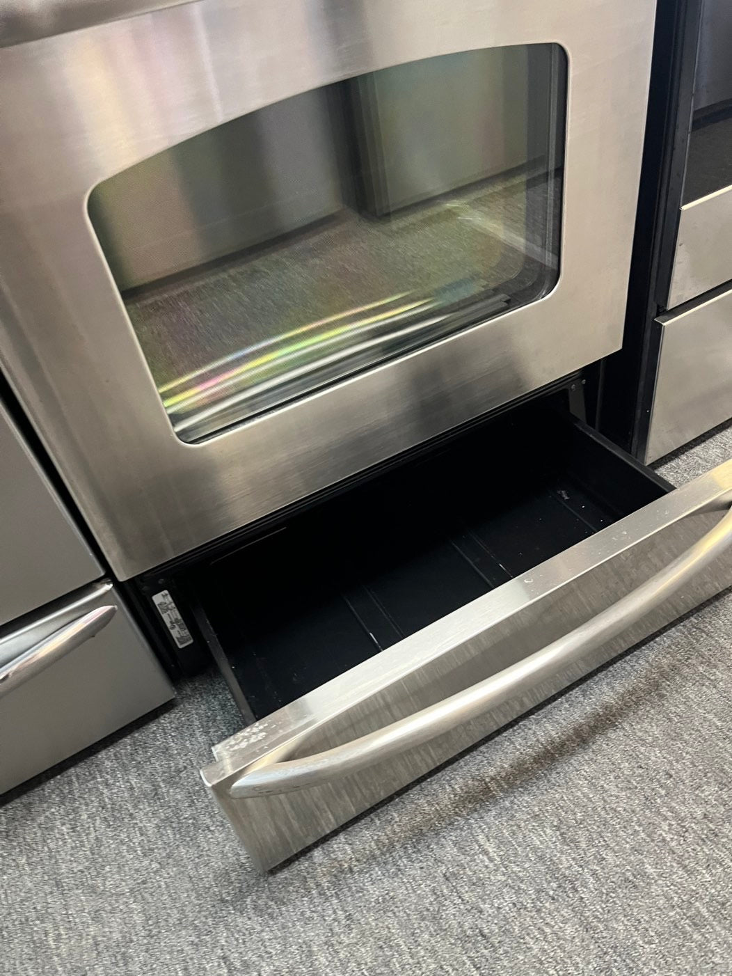 =GE Coil Top electric stove white bake broil 4 burner Self clean 30” stainless steel used-Refurbished #ELGE28NL