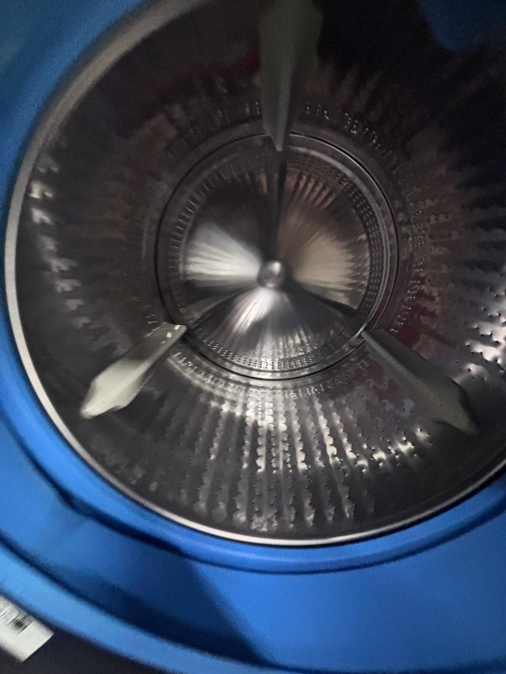 >>GE ENERGY STAR 4.8 Cu. Ft. Capacity Smart Front Load Washer with UltraFresh Vent System with OdorBlock and Saniti great condition 28”stackable or side by side  used-refurbished  #FWRA46B