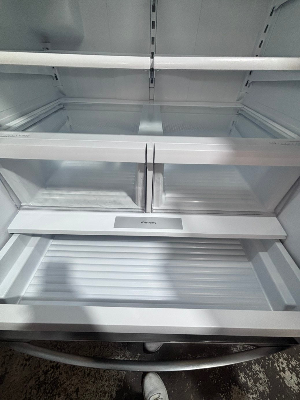 >*special🔥36”kenmore  French doors  fridge  stainless steel (ice maker  doesn’t work) only water 💦 dispenser works !doesn’t affect on the others functions. 36” #KE24WWB