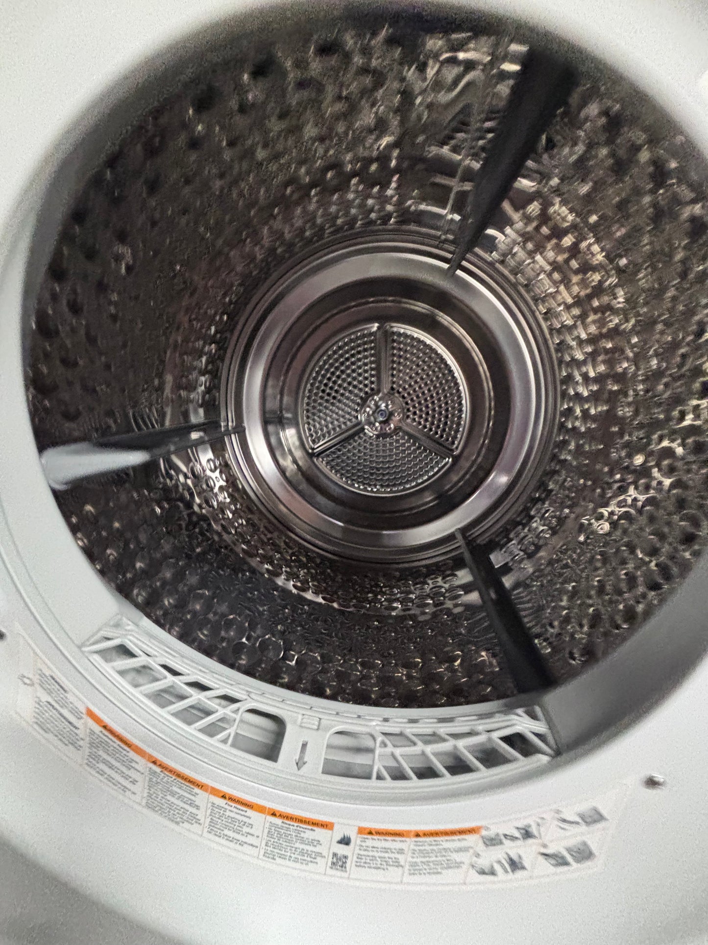 >>LG TQ 24” x 65h wash-tower (washer & dryer) 220v washer & dryer set used -in  white 24" #WTLT9B