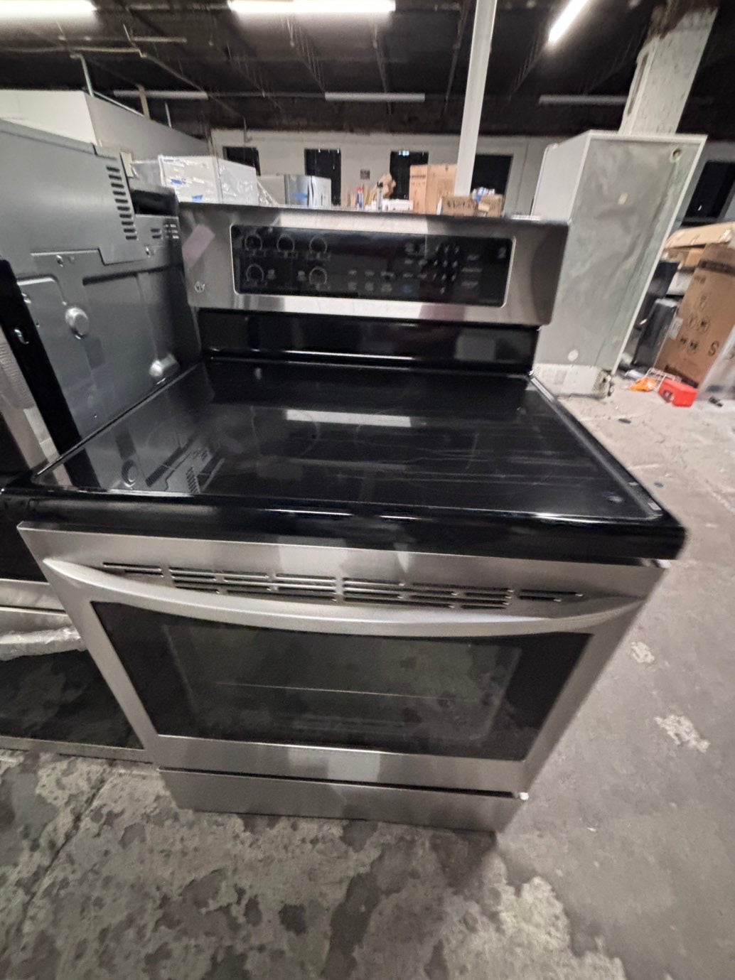 >*LG electric 220v glass top range bake Broil roast self clean stainless steel 30" Refurbished #ELTT23B