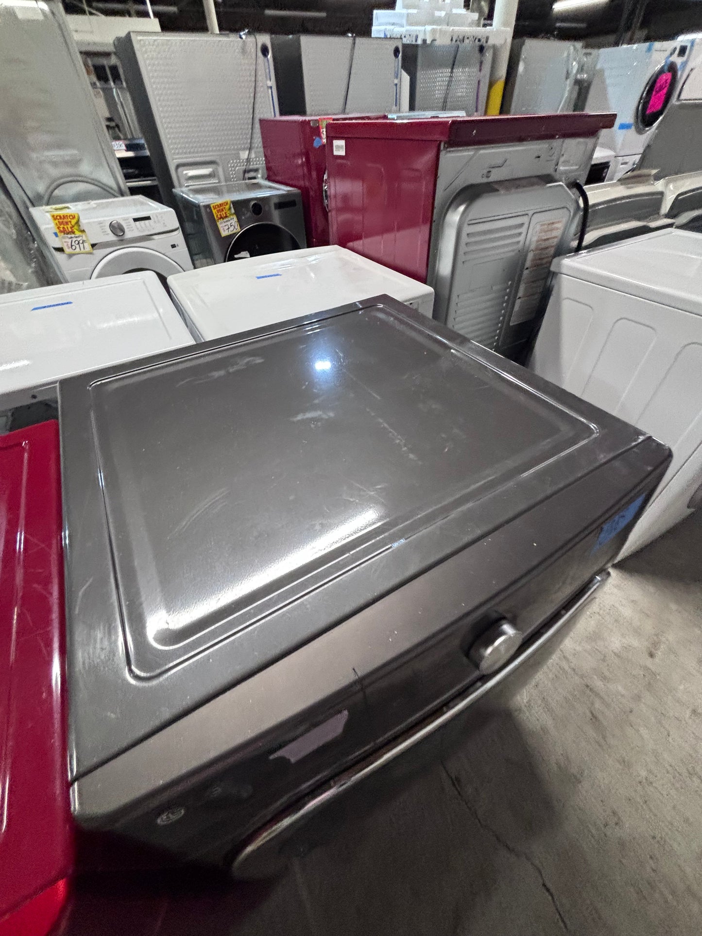 >>LG gas steam Dryer 29” mega capacity -gray front dark stainless steel drum large capacity 8.2cu.ft used- refurbished #GL55D8B