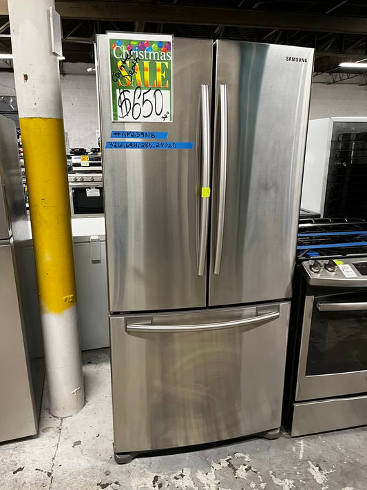 🎄Holiday Sale 🎁Used | Refurbished Samsung  32”  French door refrigerator counter depth stainless steel w/ice maker- stock number #RF239NB