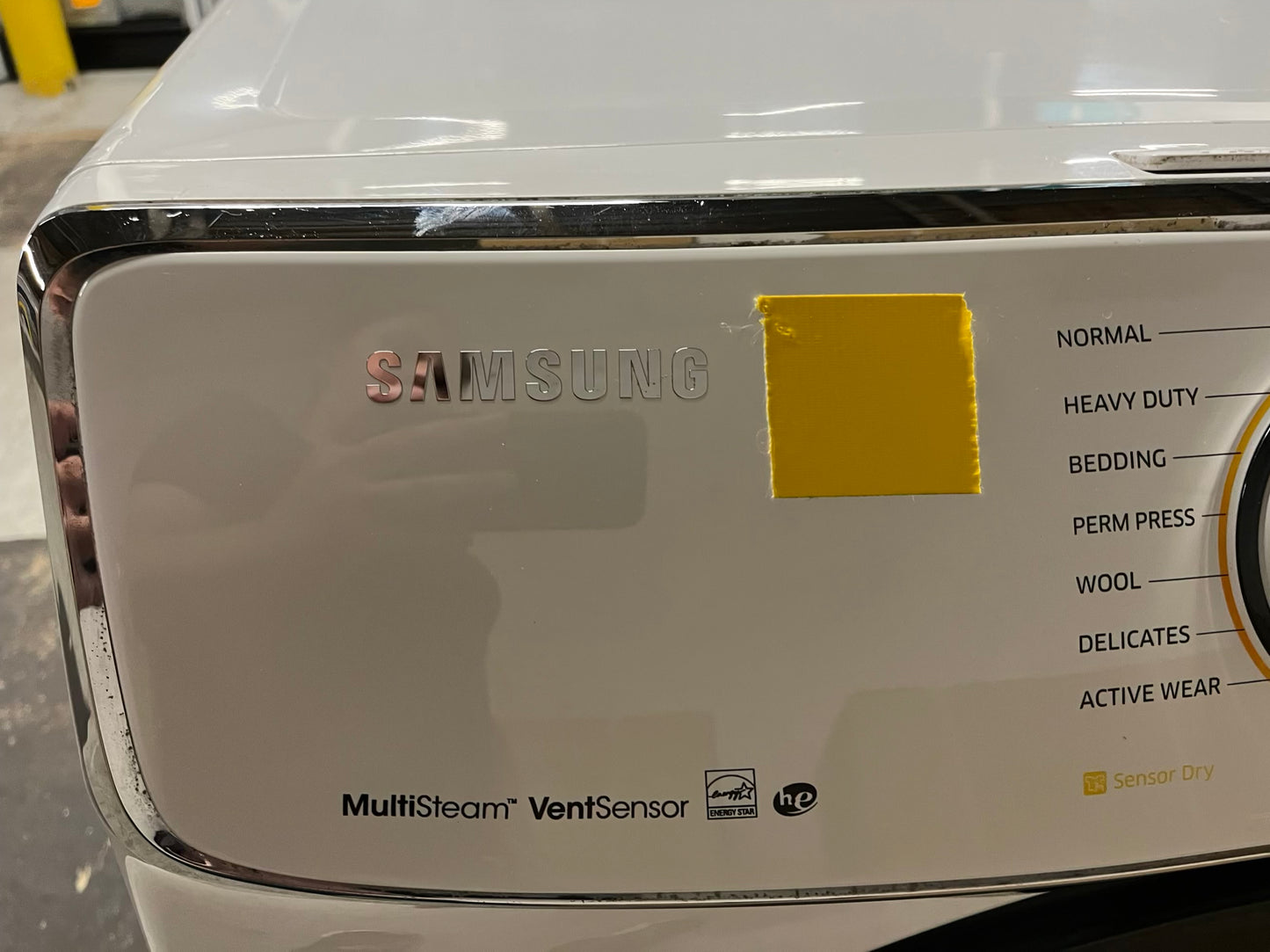 Samsung front load stackable electric 220v dryer in white 27" #ED40YB-TR