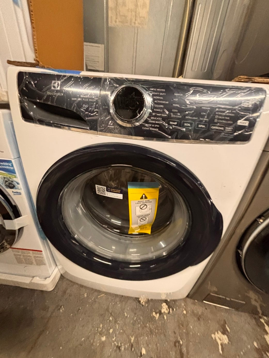 >*Electrolux front load washer& dryer set large capacity energy start , steam   new scratch and dent #FDD55XB