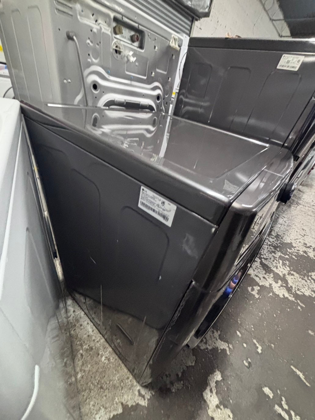 >*LG front load steam washer dark gray 4.5cu.ft large capacity stainless steel drum used-refurbished #FWDG15B