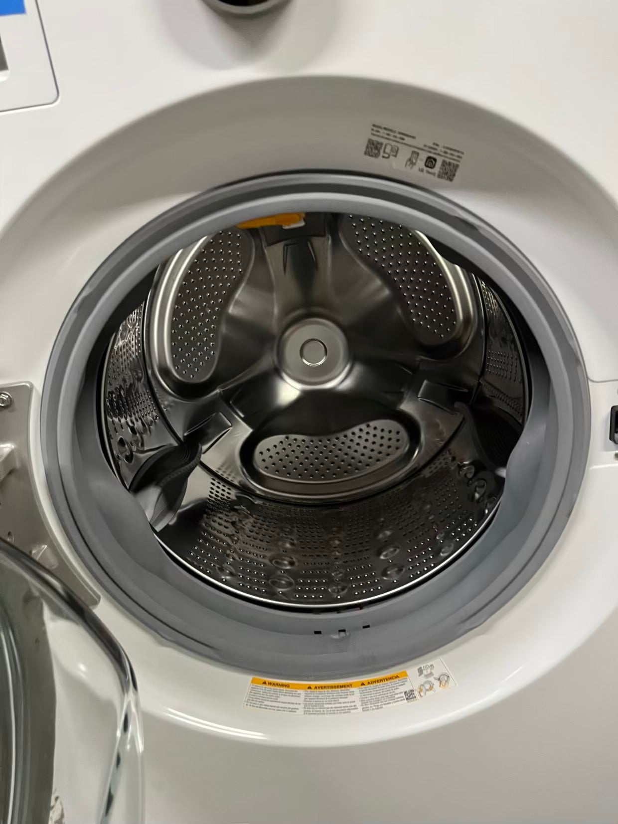 Open Box 📦 Scratch & Dent mix match LG 4.5 cu. ft. Capacity Smart Front Load ENERGY STAR Washer with TurboWash® 360° Al & Samsung 7.5 cu. ft. Vented Smart Stackable Electric 220v Dryer In White w/ Steam 27" in #WD634NB