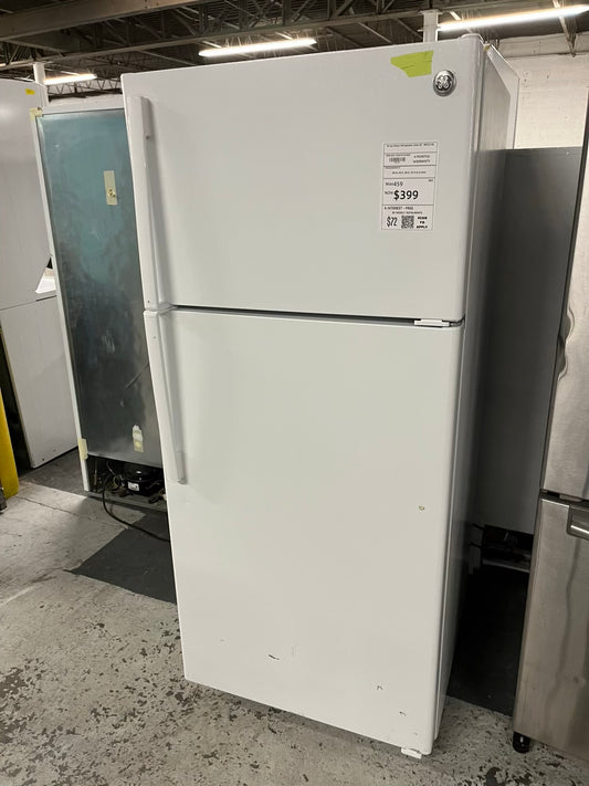 - GE top freezer Refrigerator white 28" #RF531HB
