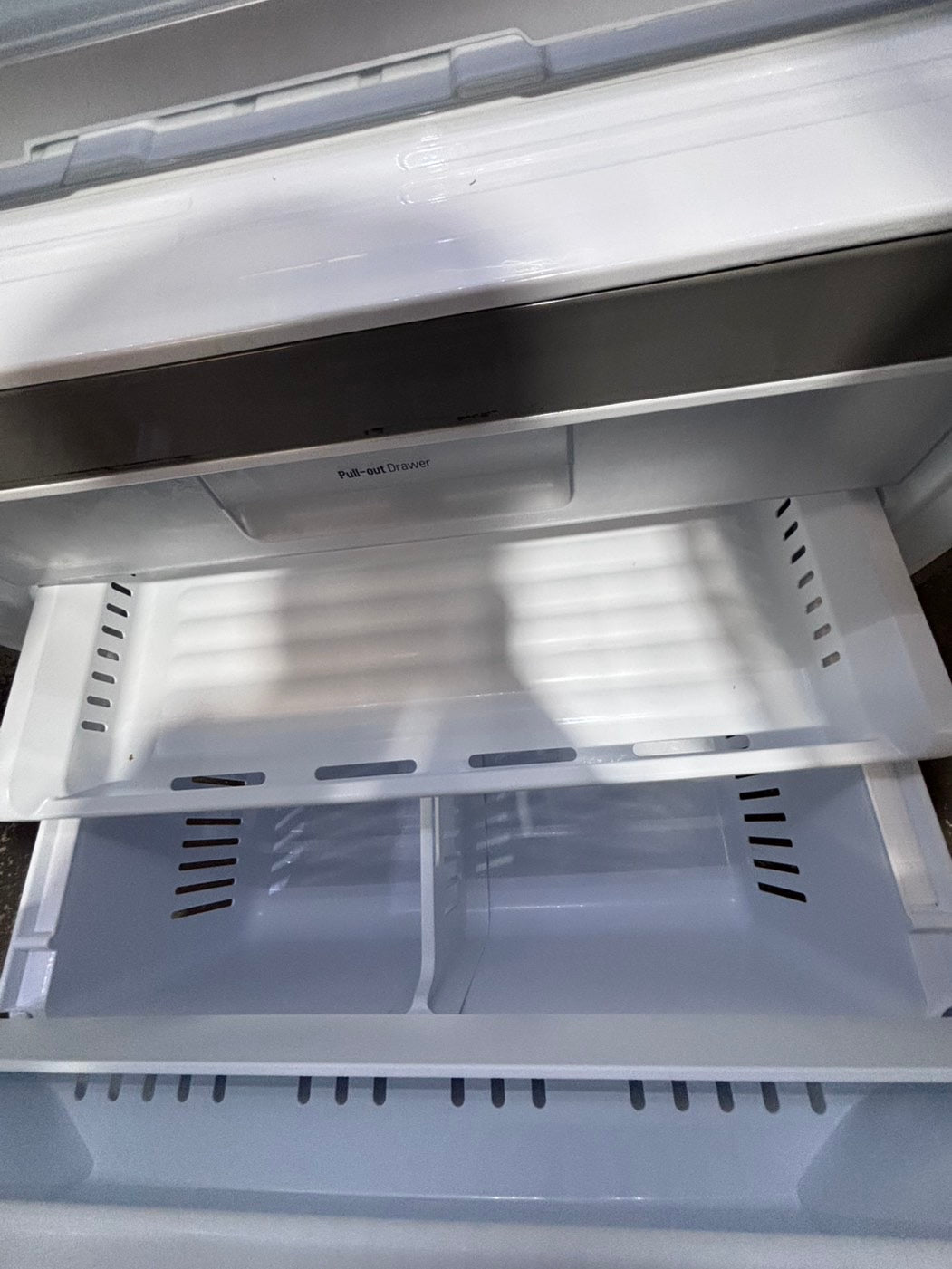>>36” x69h 24”depth LG  French door Refrigerator counter depth stainless steel w/ ice water dispenser great condition 36" used-refurbished #KVVS24B