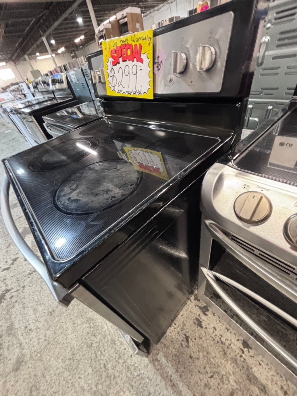 >*Special🔥whirlpool electric 220v glass top range bake Broil roast self clean stainless steel 30" Refurbished #ESZW12B