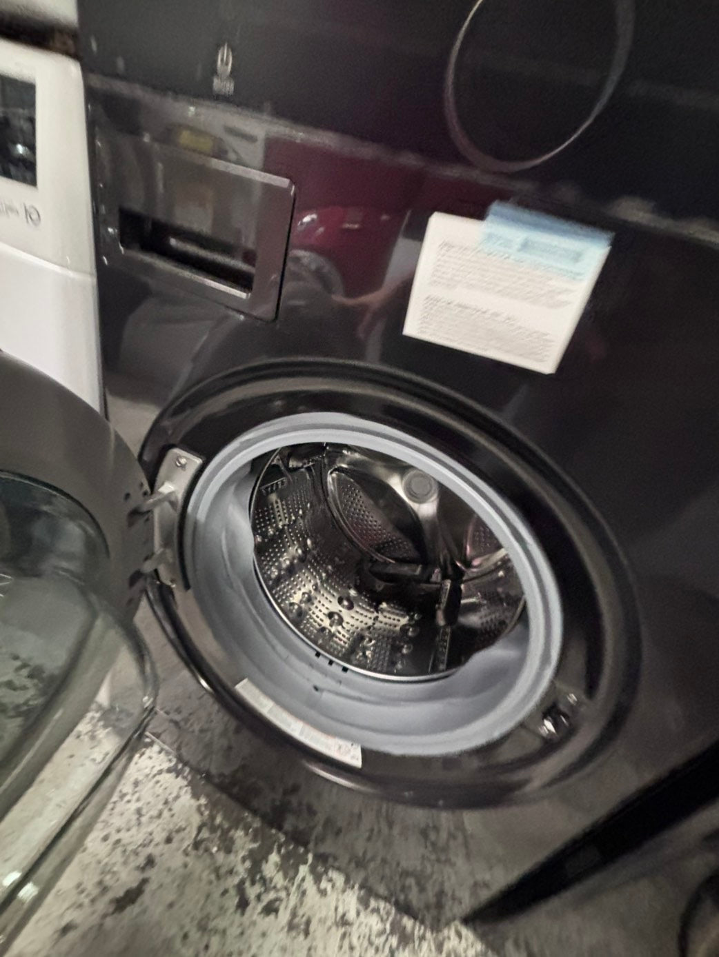 >*New Open Box 📦 LG  electric 27” wash-tower (washer & dryer) large capacity one unit staked GRAY #LGGWTWR27L