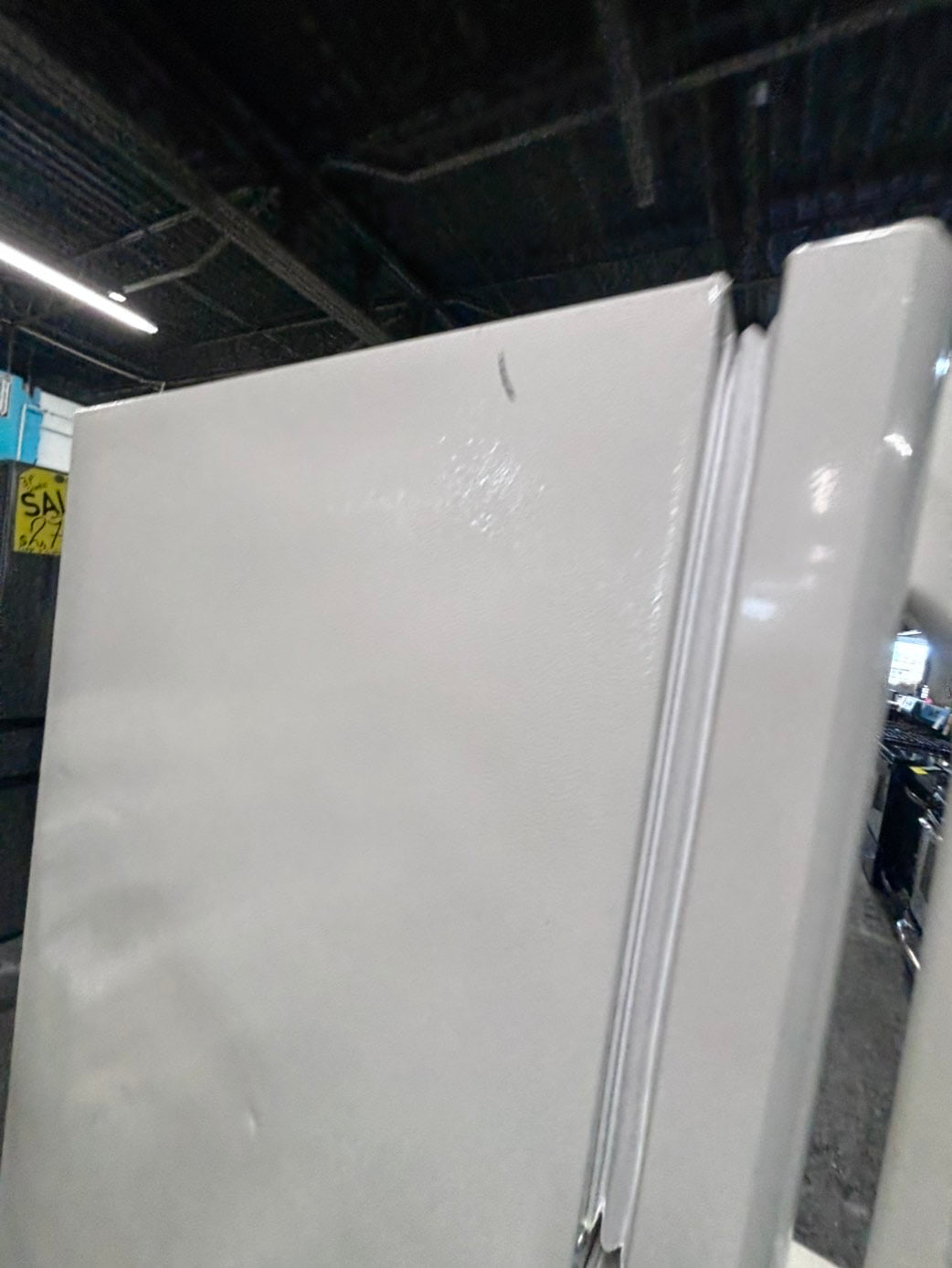 >*kenmore 30”x 66”heigth x 29depth 18cu.ft -top freezer refrigerator off white  color              -used refurbished 30” #TFBKJ6B