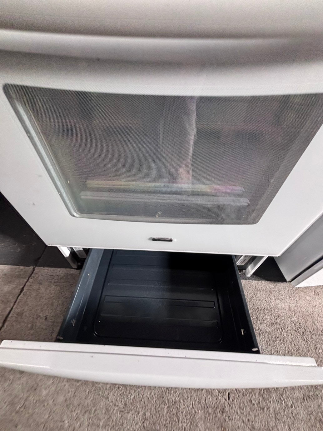 >kenmore Gas range 5 burner convection oven , bake broil Hi/Lo self clean in  white used-Refurbished 30” #KG3PRB