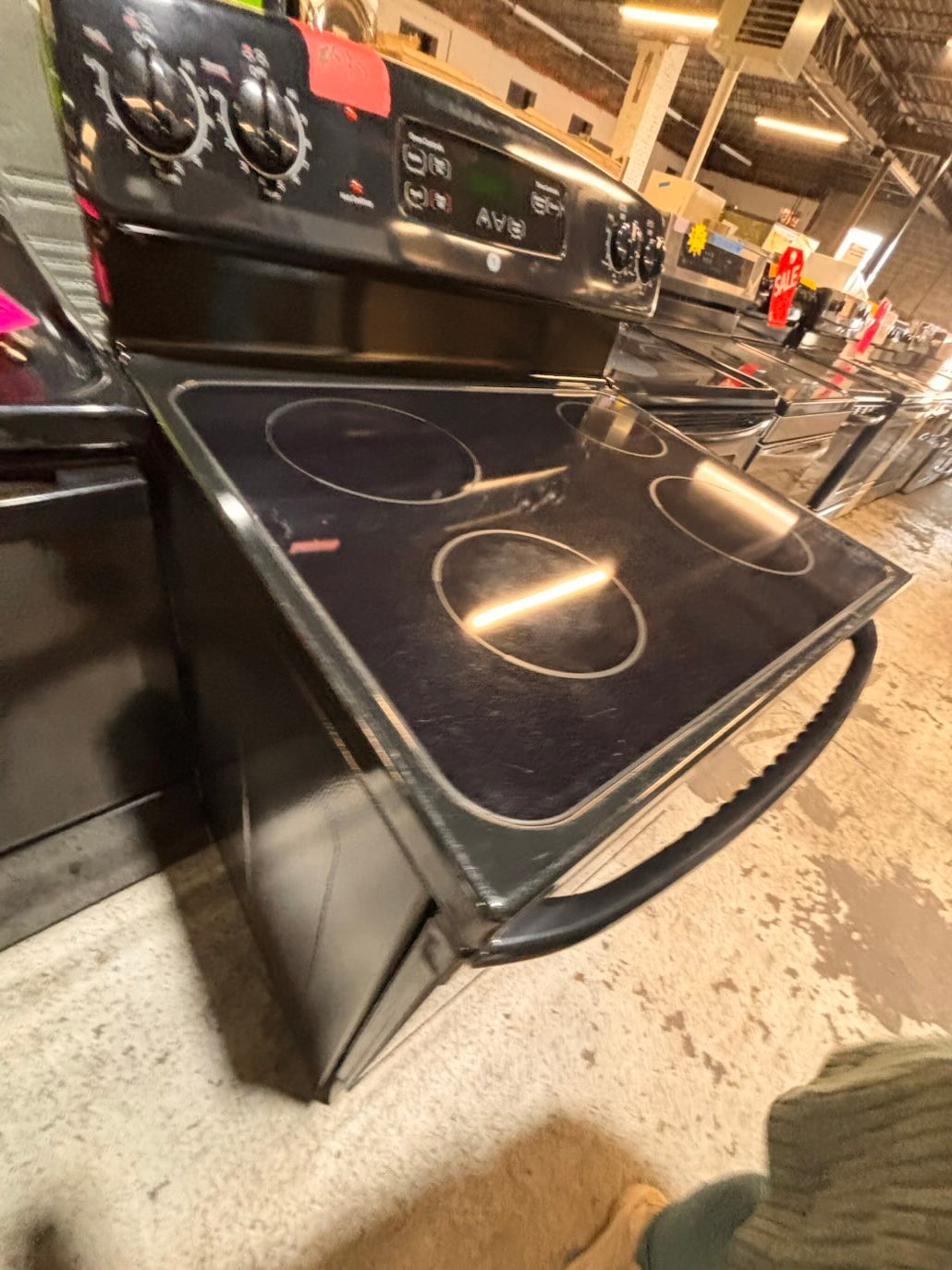}}GE electric 220v glass top range bake Broil roast self clean oven black color ,working 💯  with warranty ! 30" used-Refurbished #GETTR71B