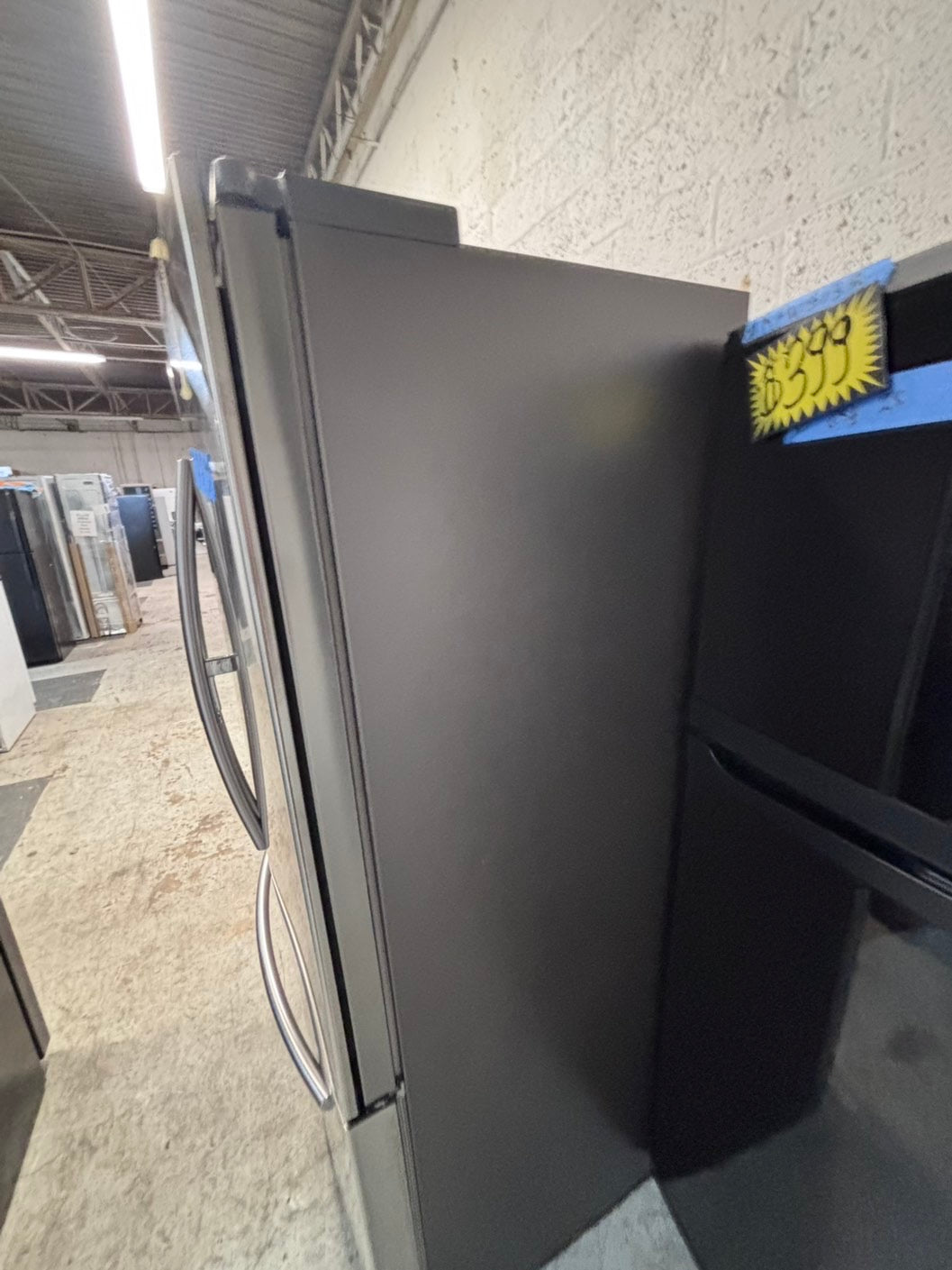 >*36”samsung counter depth French doors  fridge  stainless steel (ice maker & water doesn’t work) doesn’t affect on the others functions. 36” #SA24MAB