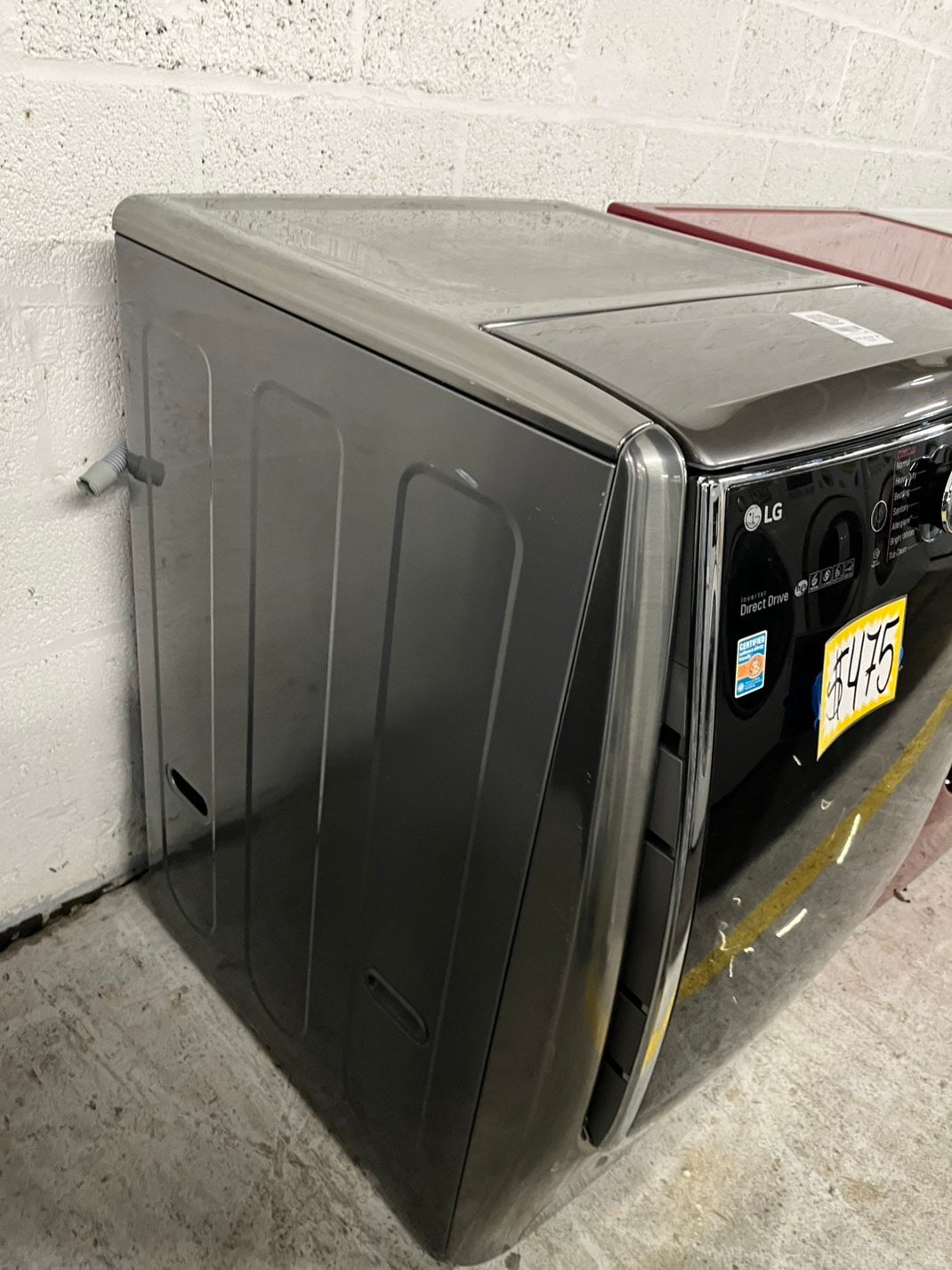 LG 4.5 cu. ft. Graphite Front Load Steam Washer 27-inch front load washer with 14 different programs and a 1,300 RPM operation #LFW45CBB