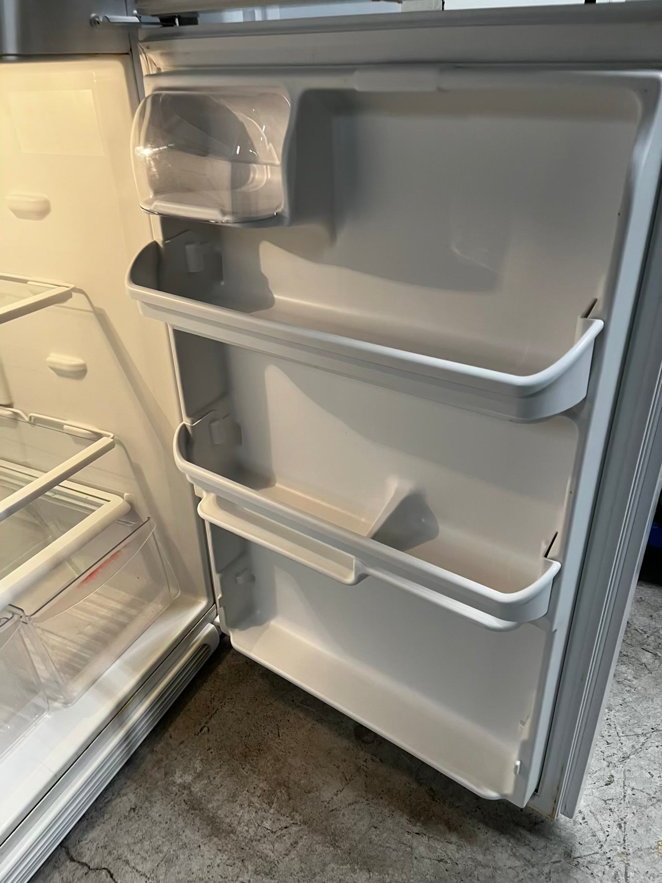 * 🎉 Black Friday ⚡️ Kenmore top freezer refrigerator in white no ice maker 30" #RF39441B