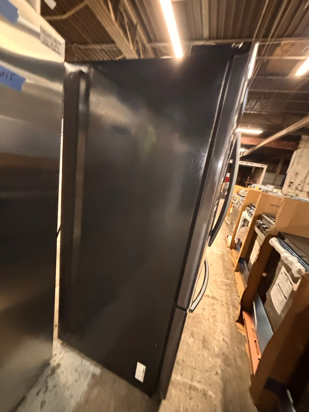 }} SALE 🔥36”Samsung French doors  fridge  stainless steel ((ice maker  doesn’t work) only water works , , doesn’t affect on the others functions. #FDSB13WB