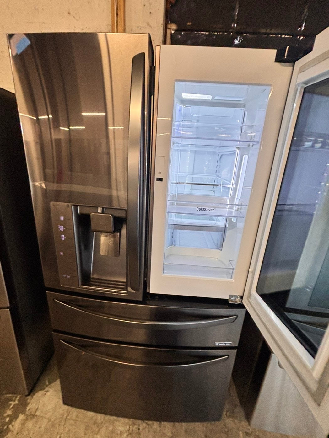 >🎈Used | Refurbished LG 36” French door refrigerator black stainless steel with ice maker & water dispenser —-stock number #RF297941B