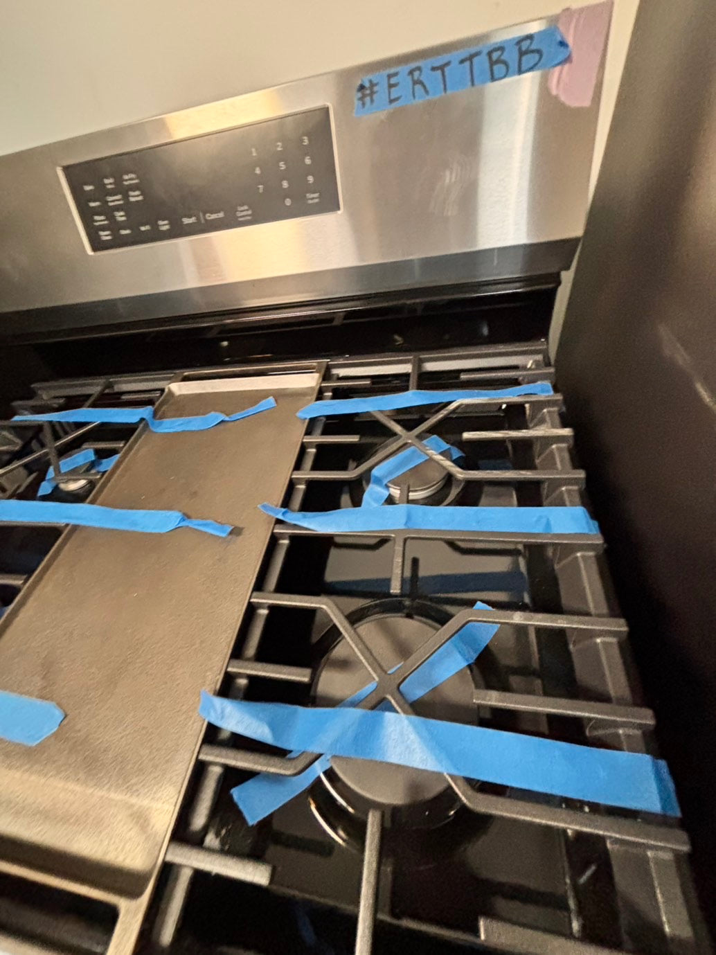 >Special 🎈3pc. Combo new open box  -french door 4-doors refrigerator GE 36” w/ice maker & water dispenser inside ,costumer return gas range five burners Airfry  & new open box over the range microwave GE #RFGAX3PC