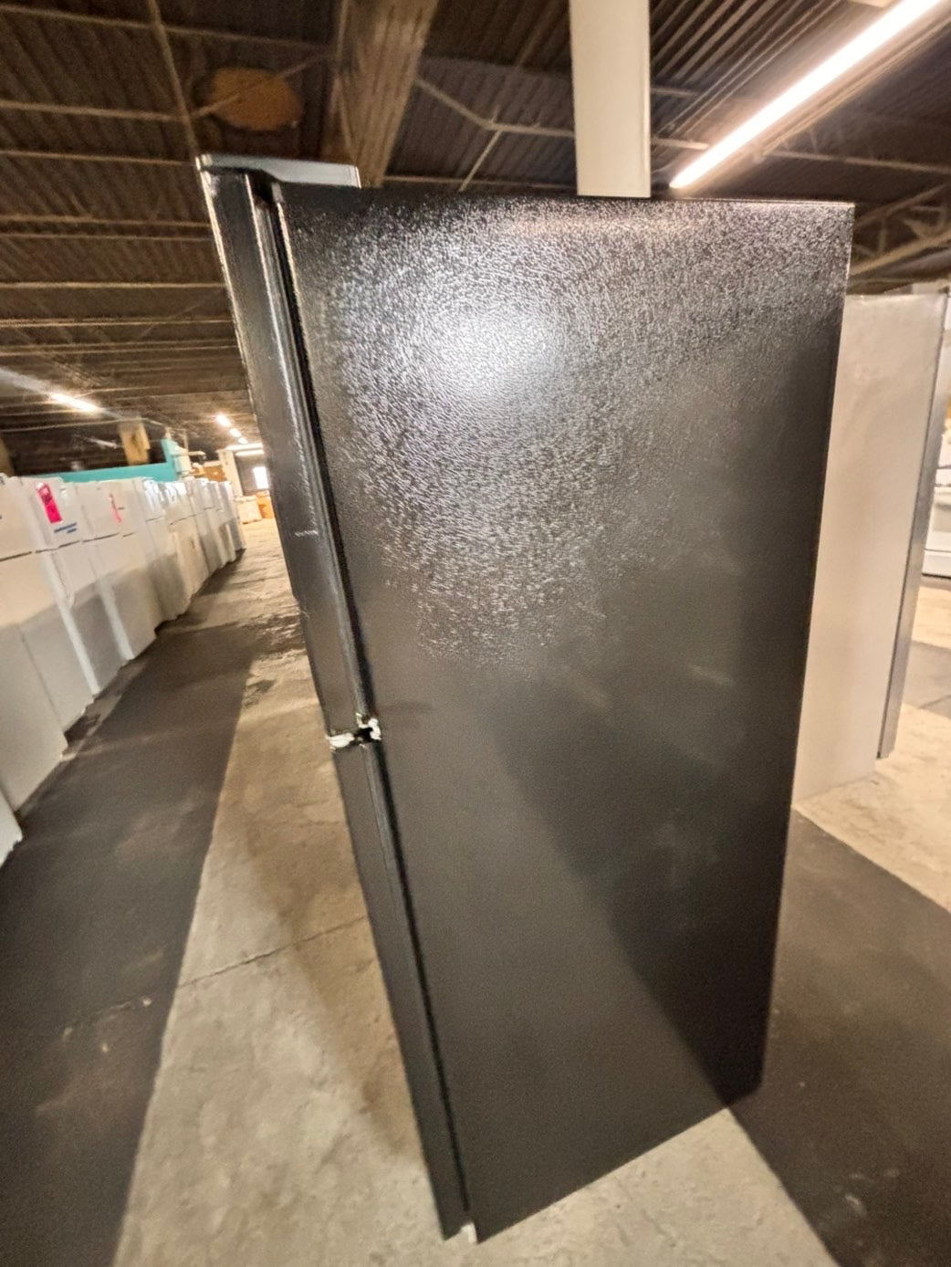 >whirlpool 33” Top freezer fridge  with ice maker inside , black used-refurbished #RFZC2B