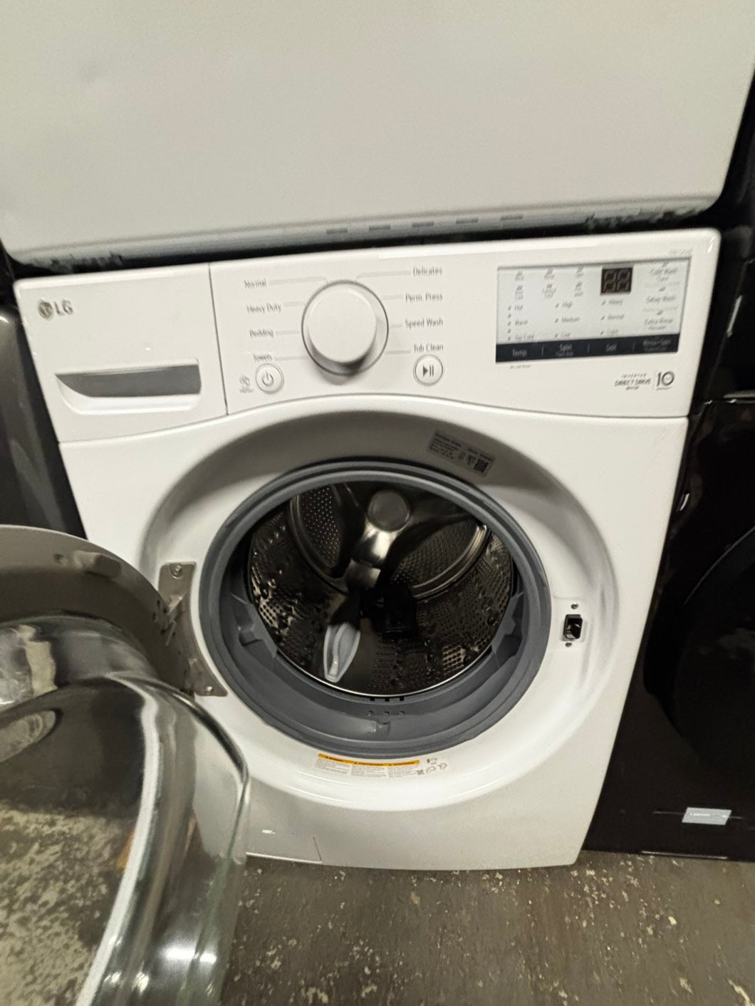 >LG new Open Box 📦 Scratch & dent mix & match 4.5 cu. ft.  Large Capacity Front Load Washer -& 7.4 cu. ft. Large Capacity Front Load Electric Dryer - White mix & match Set / stock number #WDB4AB