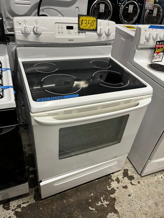 Kenmore electric 220v range 4 burner self clean in off white 30” Stock number #RE8935BB