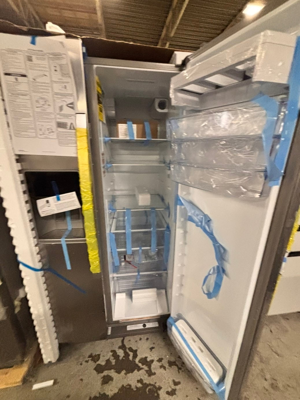 >newOpen Box 📦 | scratch & dent Whirlpool full size  36”in. Side-by-Side Refrigerator in Stainless Steel with iced maker & water dispenser #FWR266B