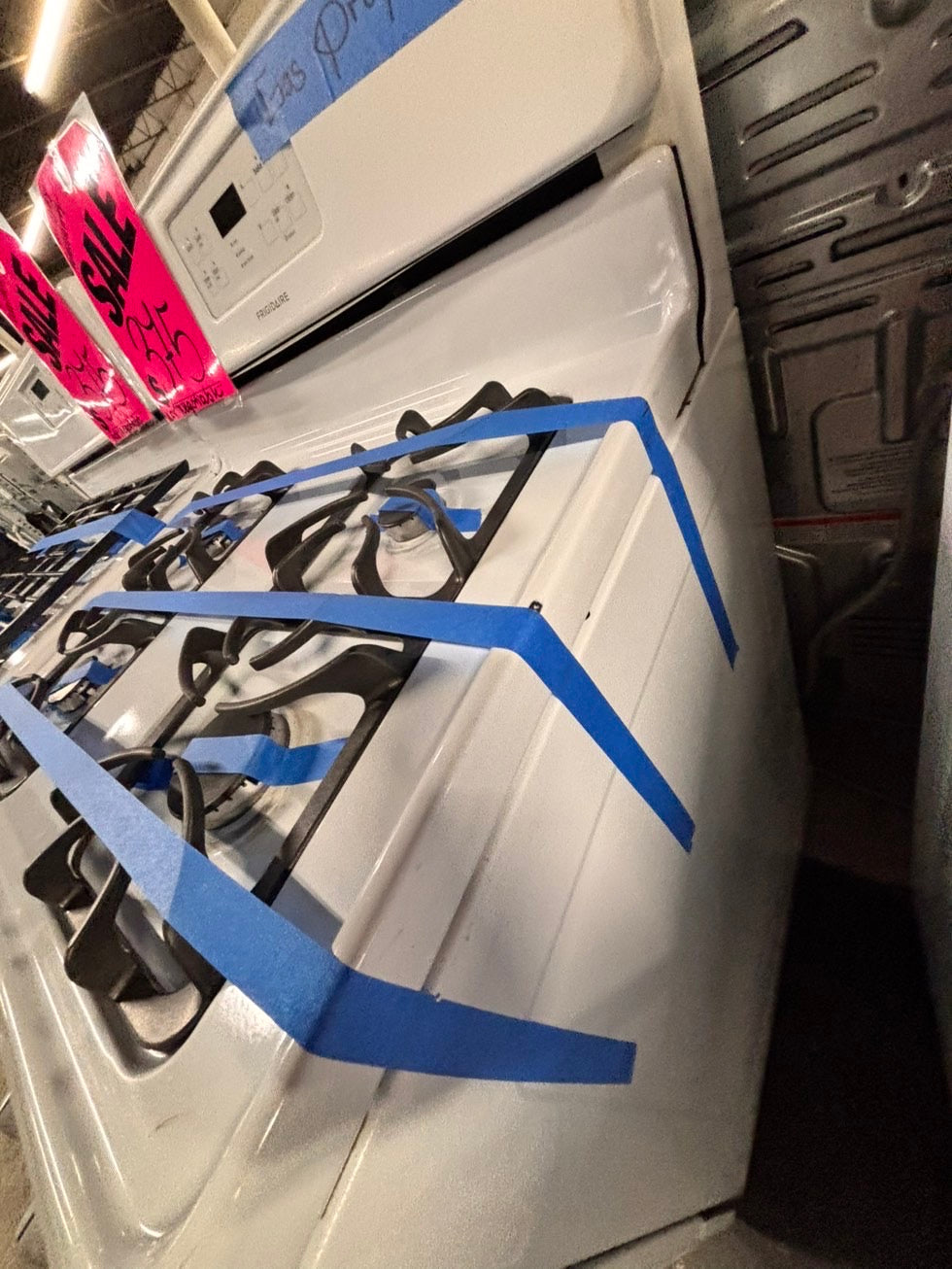 >sale🔥frigidaire propane gas 4 burner bake broil Hi/Lo self clean in white used-Refurbished 30” #GEPP6TB