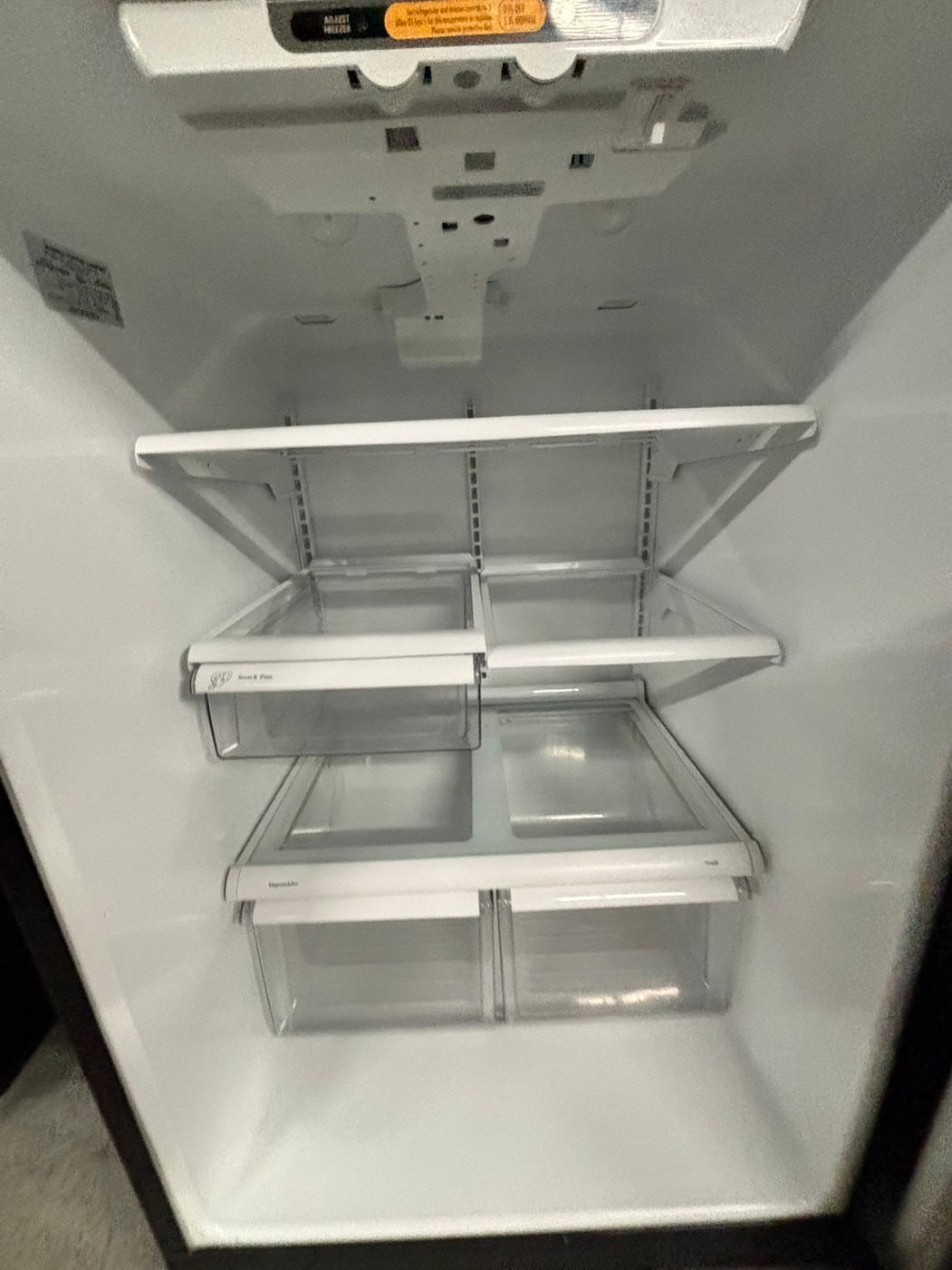 -GE Top freezer Refrigerator with ice maker inside -stainless steel |  30” in Refurbished Item number #RFS653VB-TR