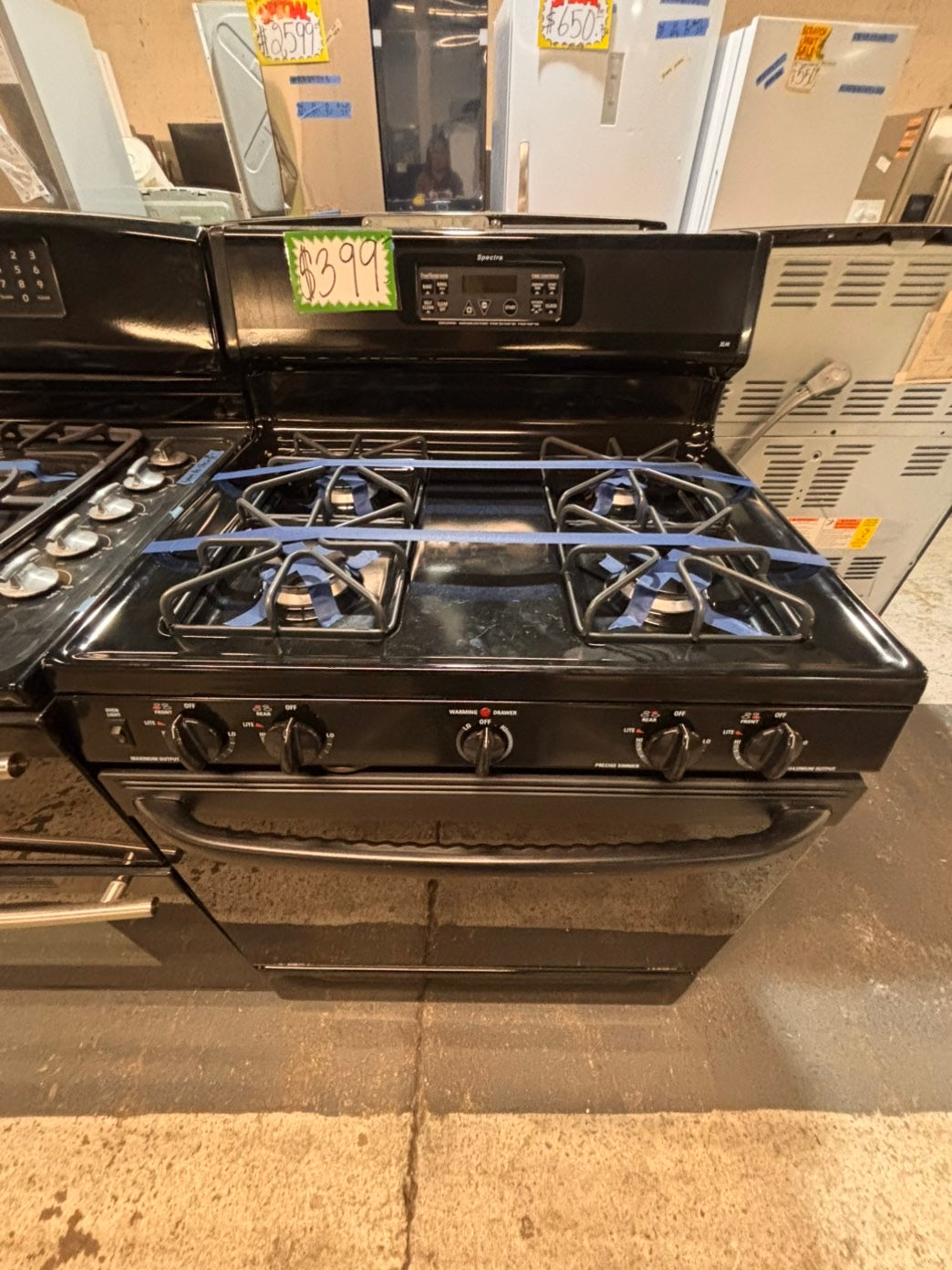 >*GE  gas range 4 burner bake broil Hi/Lo self clean in black used-Refurbished 30” #G9WBYB