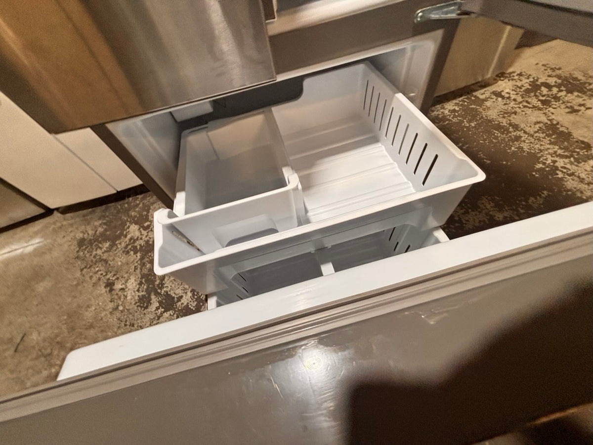 }}Whirlpool30”x67.1/2h French Door freezer fridge black stainless steel with Iced & water 💦 dispenser  used refurbished #FDW309HB