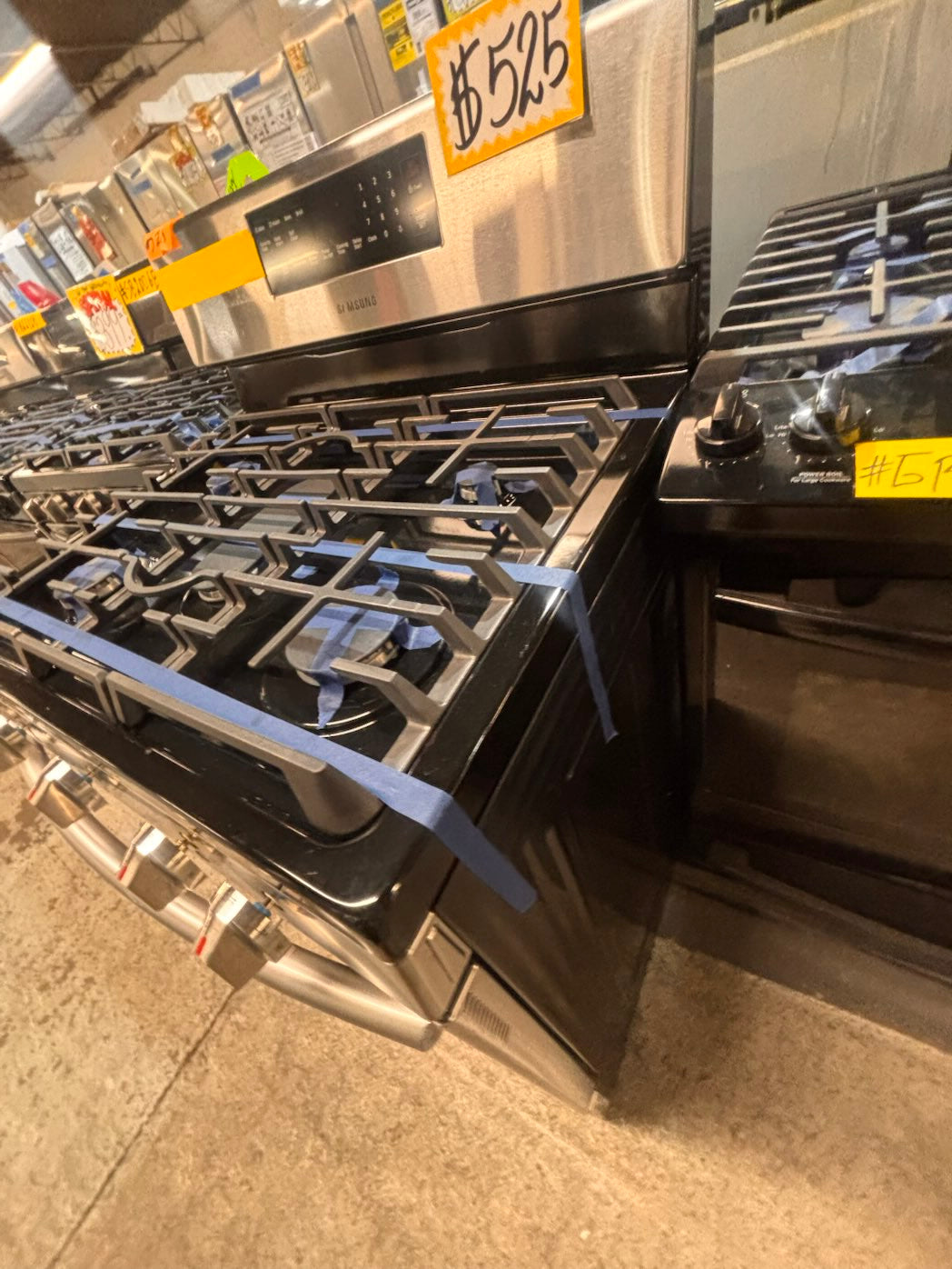 }}samsung Gas range 5 burner convection oven bake ,broil Hi/Lo self clean in stainless steel used-Refurbished 30” #SGS70FB