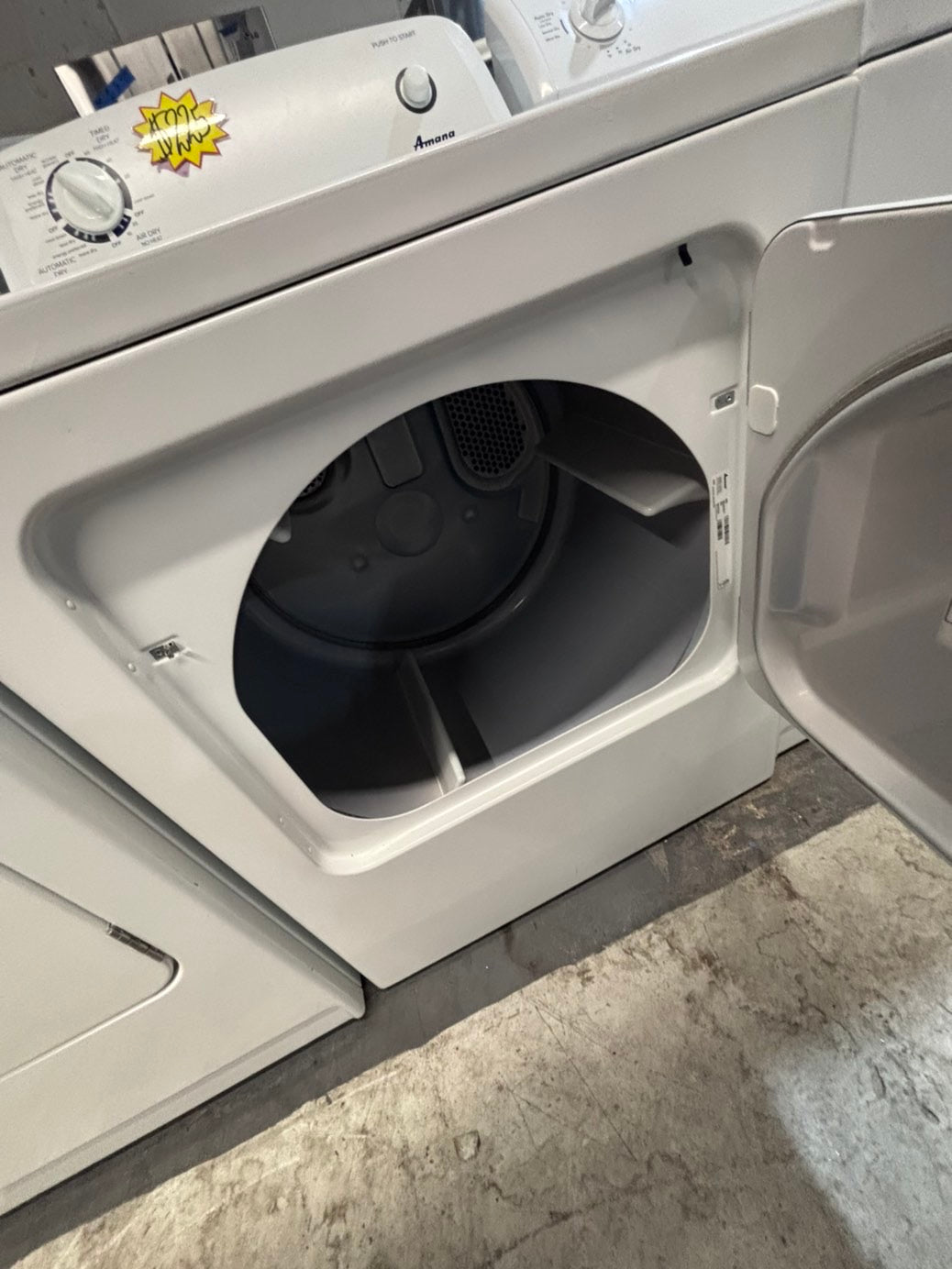 >*Amana side x side large capacity electric 220v dryer  in white 27” Refurbished #ED86ZYB