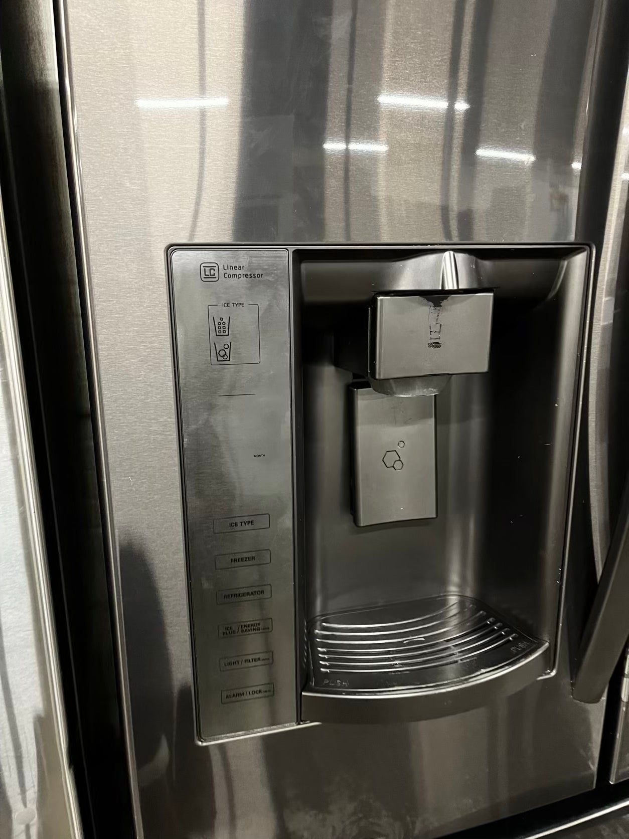 🎄Holiday Sale 🎁Used | Refurbished LG 36” 28cu.ft. French door refrigerator black stainless steel w/ice water dispenser - stock number #RF453P7B