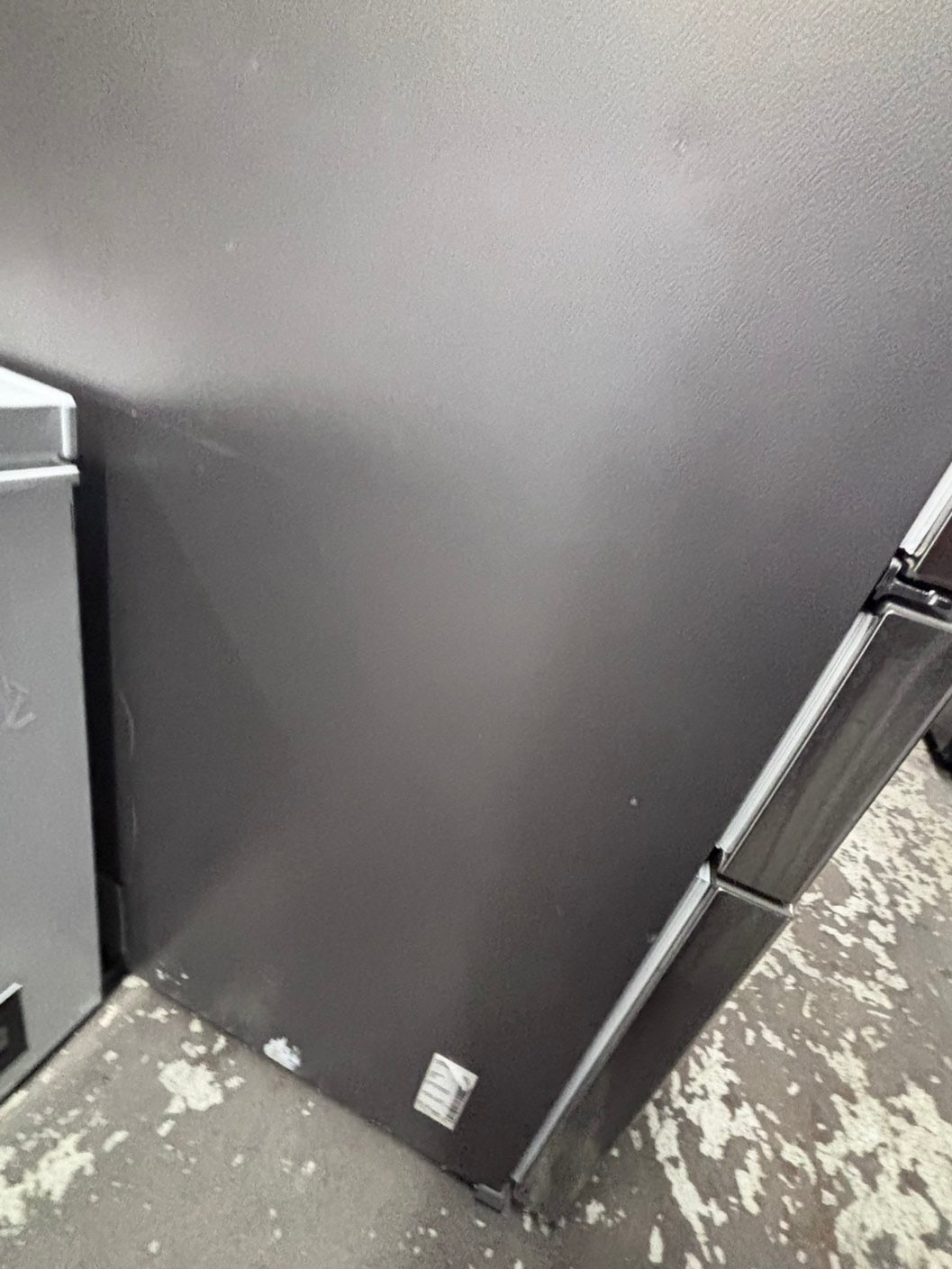 >*Samsung 4-doors French door Refrigerator 33w x 69h 30”1/2depth. /stainless steel w/ ice water dispenser 33" #RL7Q21QB