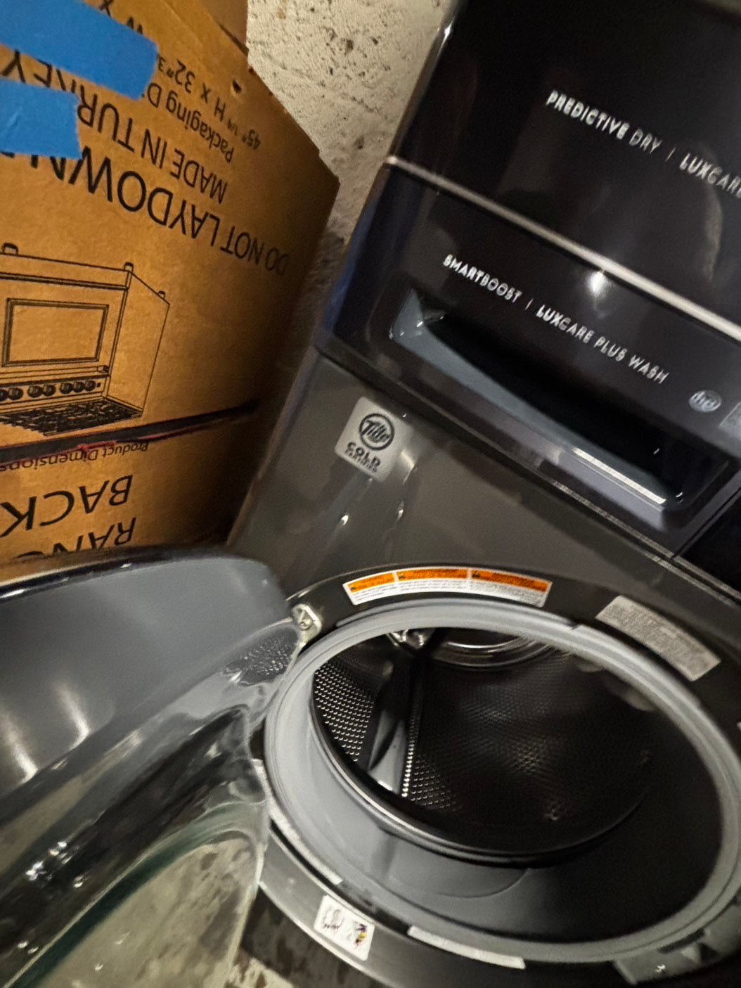 >gas Electrolux gas 27” wash-tower (washer & dryer) large capacity one unit staked  in dark gray color used refurbished #GD94G4B