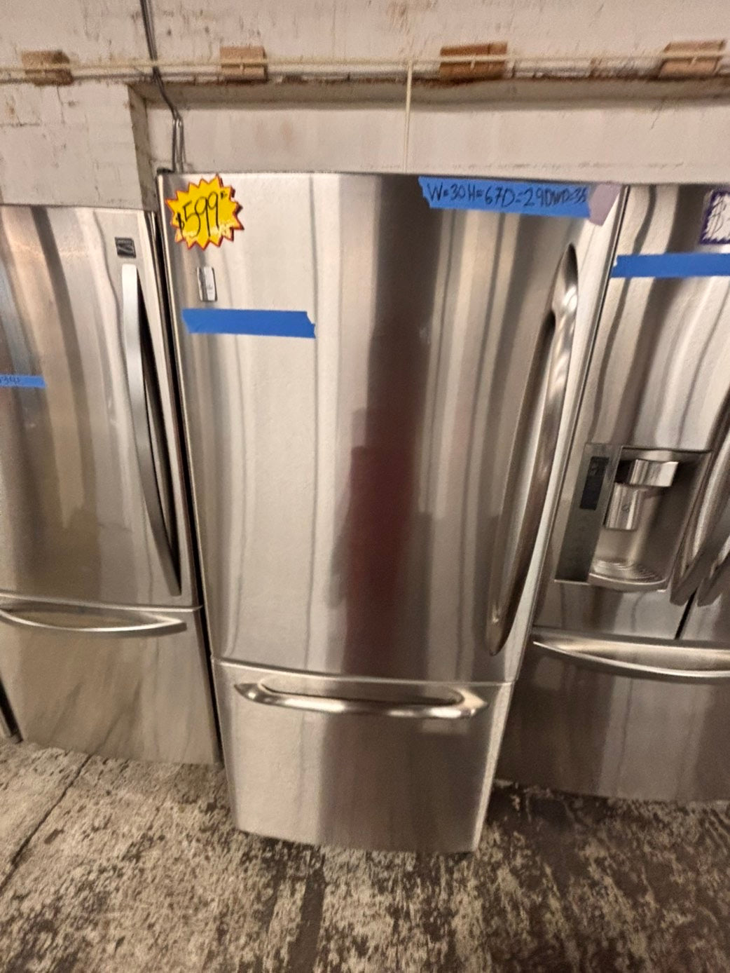 >GE 30” bottom freezer fridge stainless steel with iced maker inside used -refurbished 30” #G5K21B