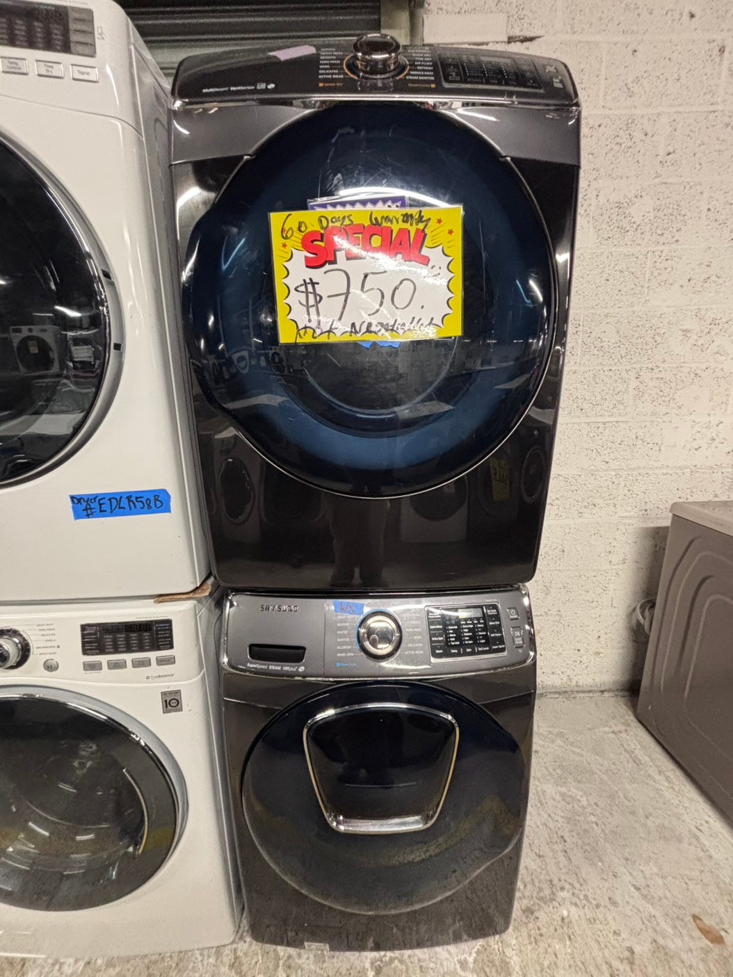 >samsung  front load washer 4.5 cu ft & dryer 7.5 cu ft set electric 220v front load stackable or side by side - sensor dry He in dark gray   #WDKS1B