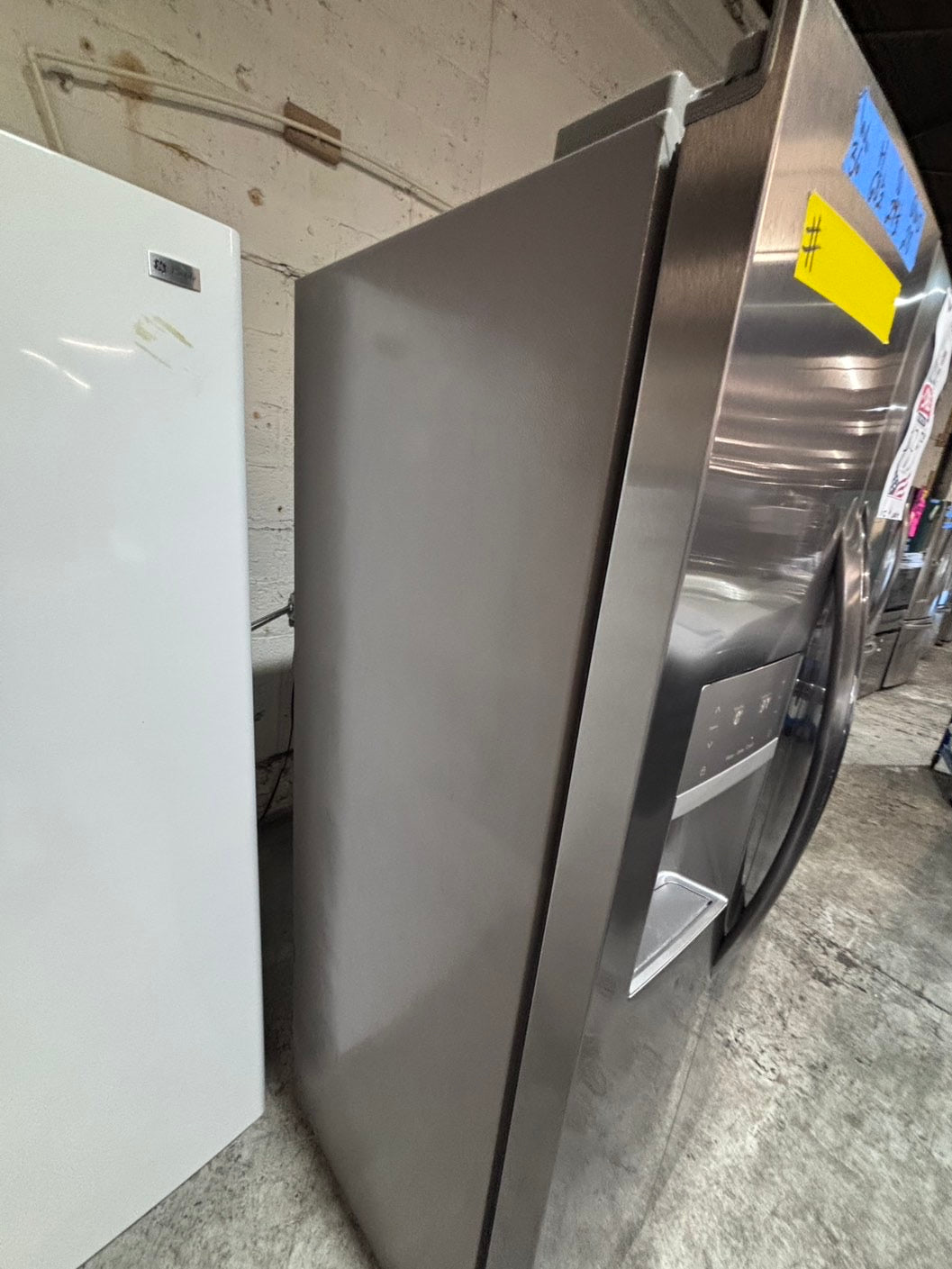 >*early July 4th sale🇺🇸36”frigidaire counter depth side by side door fridge  stainless steel w/ice water dispenser 36” #FRG24AAB