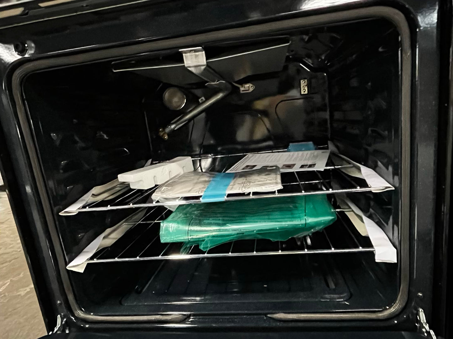 🎄Holiday Sale 🎁Samsung Open Box | Scratch & Dent 5.8 cu. ft. Gas Range 5 burner with Self-Cleaning Oven in Stainless Steel #GR74940B