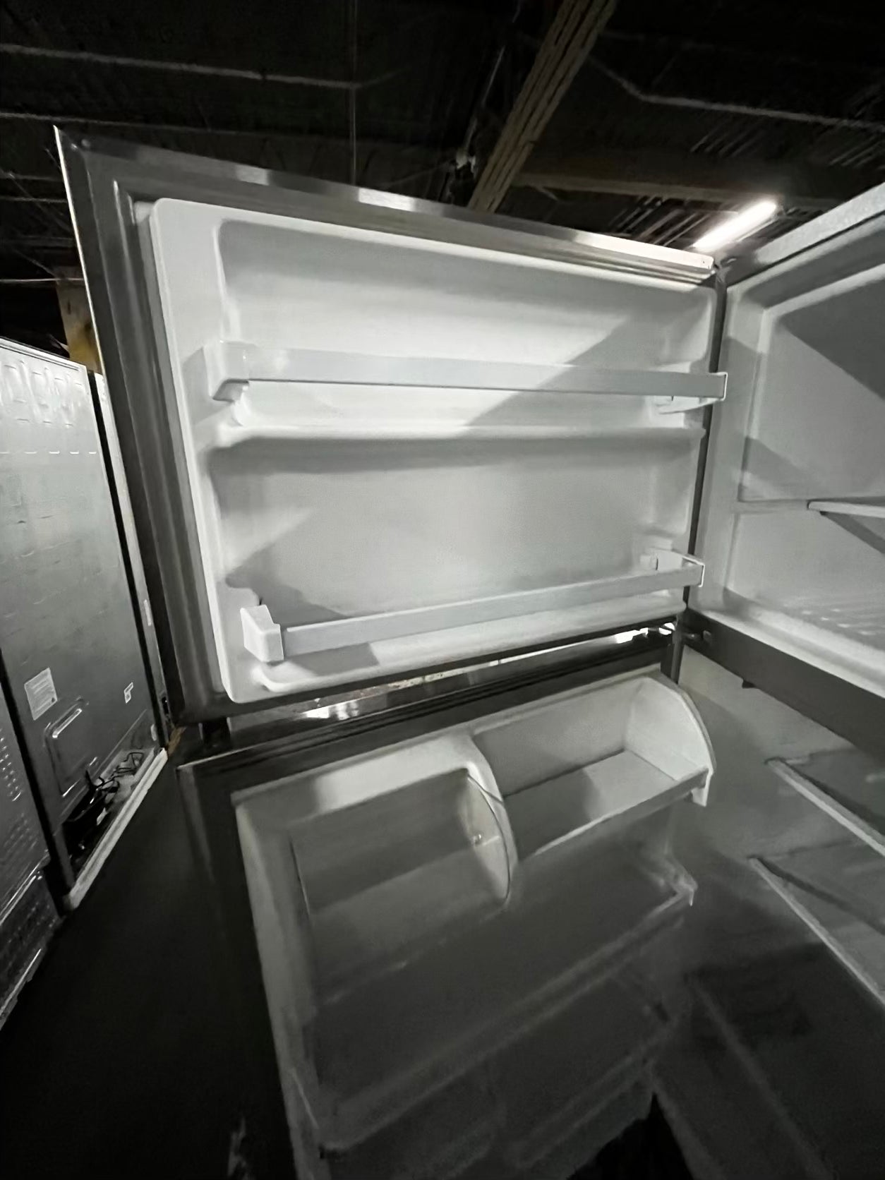 🎄Holiday Sale 🎁” Whirlpool top freezer refrigerator stainless steel  used refurbished 30’ #RF347T9B