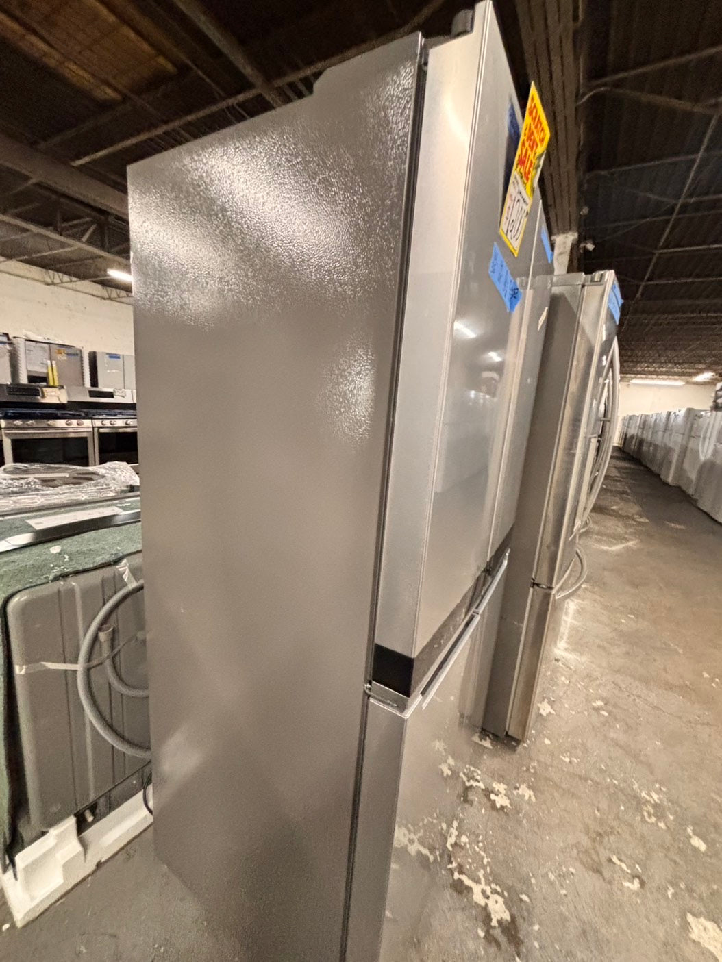 >special🎈New open box 📦 costumer return whirlpool- 23 cu. ft. Counter depth 19.4 cu. ft. Counter Depth French Door Refrigerator in Fingerprint Resistant .. #RWVYY41B